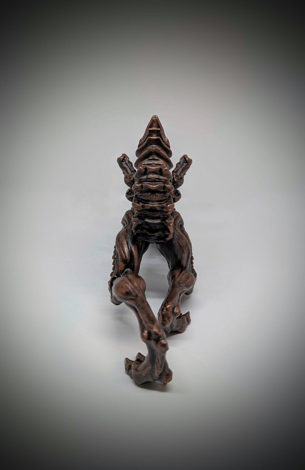 Alien Xenomorph 3D Resin Figure 6.3 in (16 cm/160mm) x 12.6 in (32 cm/320mm)