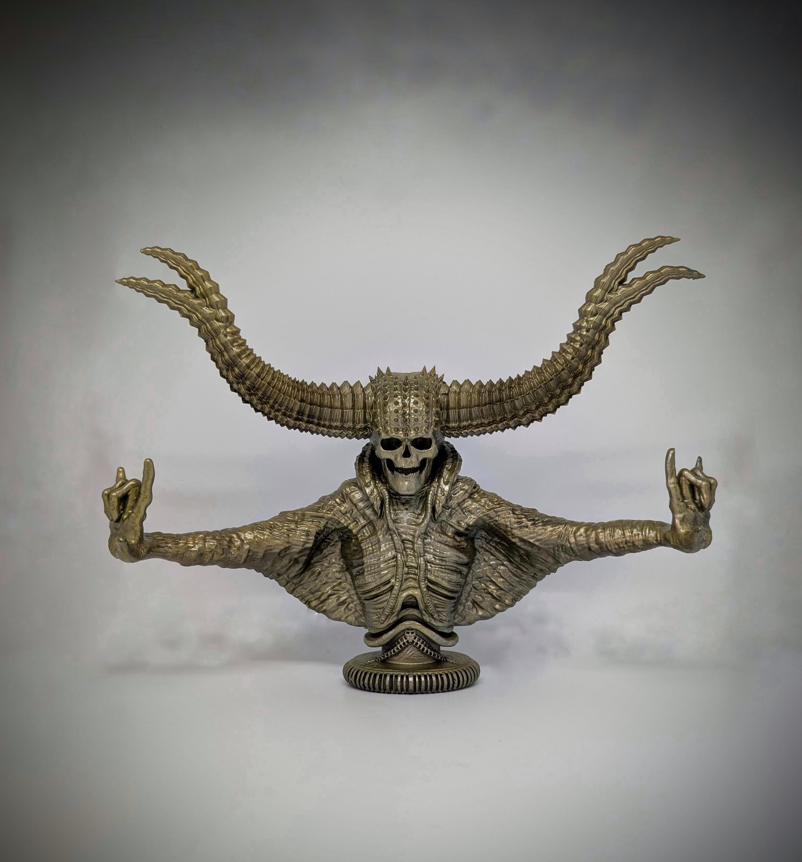 Inspired by H.R. Giger – Dead Star / design Carlito Brigante / 3D resin sculpture height 9 in (23 cm/230mm)