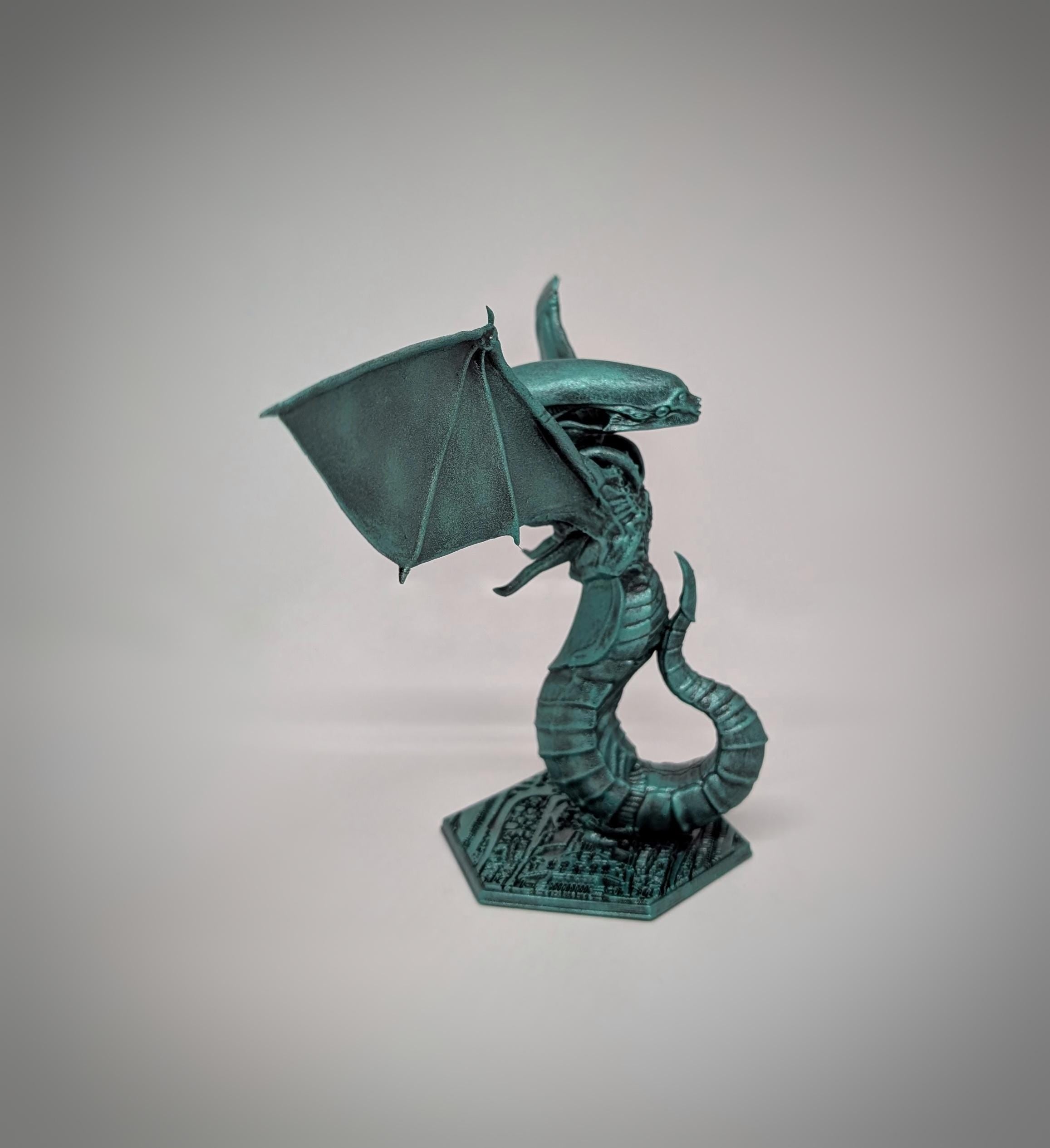 Medusa / Lady Xenogoyle 3D Resin Figure – 5.9 in (15 cm/150mm)