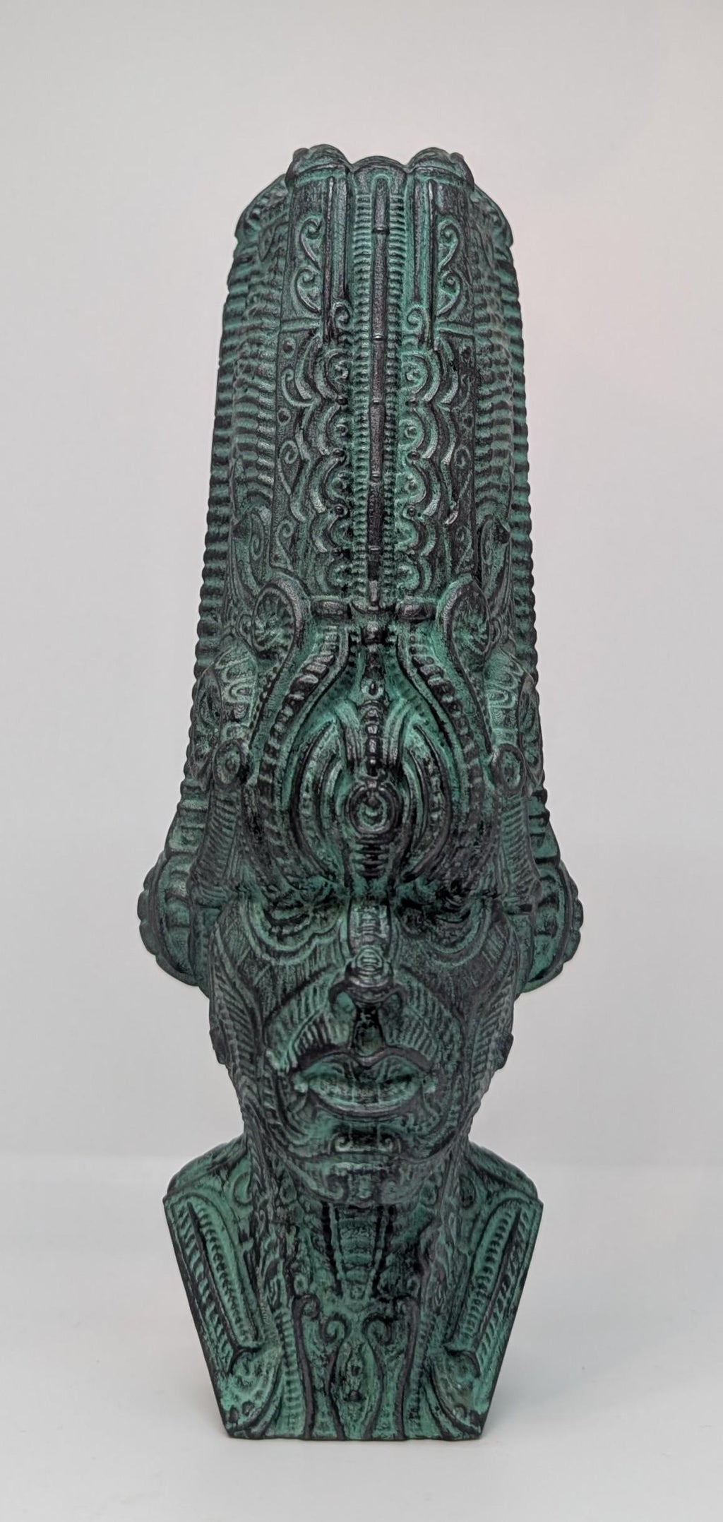 The Conduit design by Zane Rogers – Striking 3D Printed Resin Sculpture Height 7,5 inches (19 cm 190mm)
