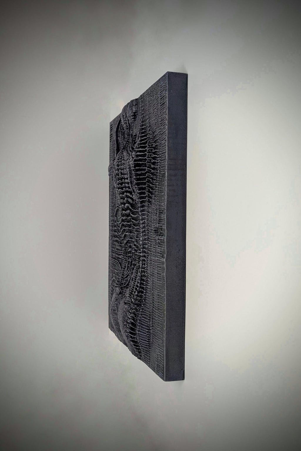 H.R. Giger New York-Inspired 3D Resin Wall Plaque – 11.6 in (29.5 cm / 295 mm)