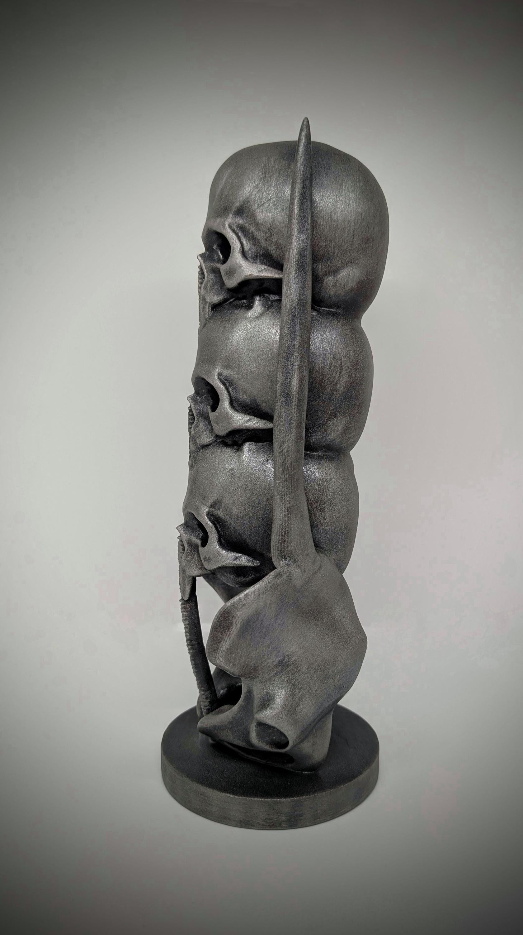 Inspired H.R. Giger - Harkonnen 3D resin Design by Carlito Brigante / 12.6" (32 cm / 320 mm)