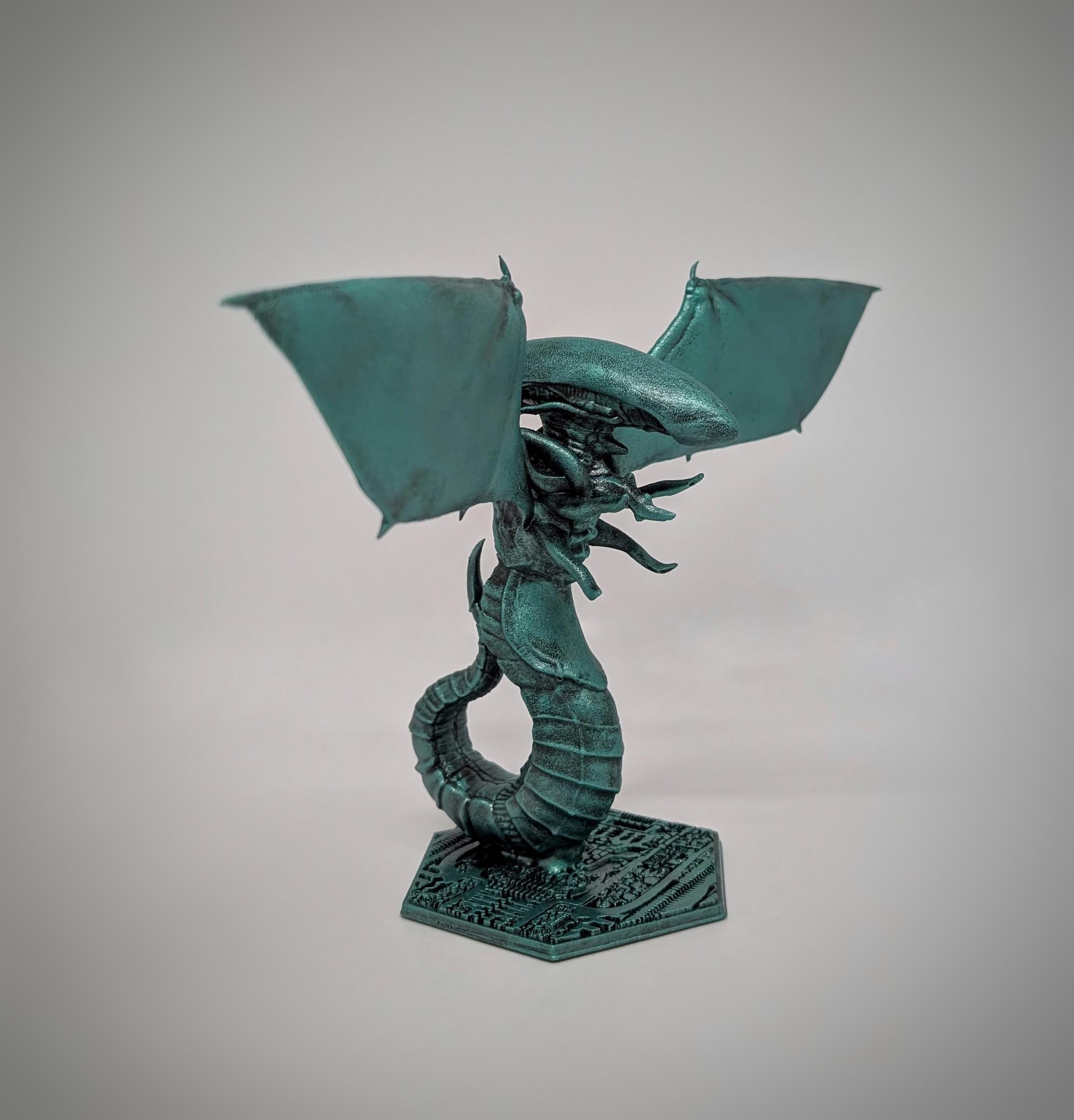 Medusa / Lady Xenogoyle 3D Resin Figure – 5.9 in (15 cm/150mm)