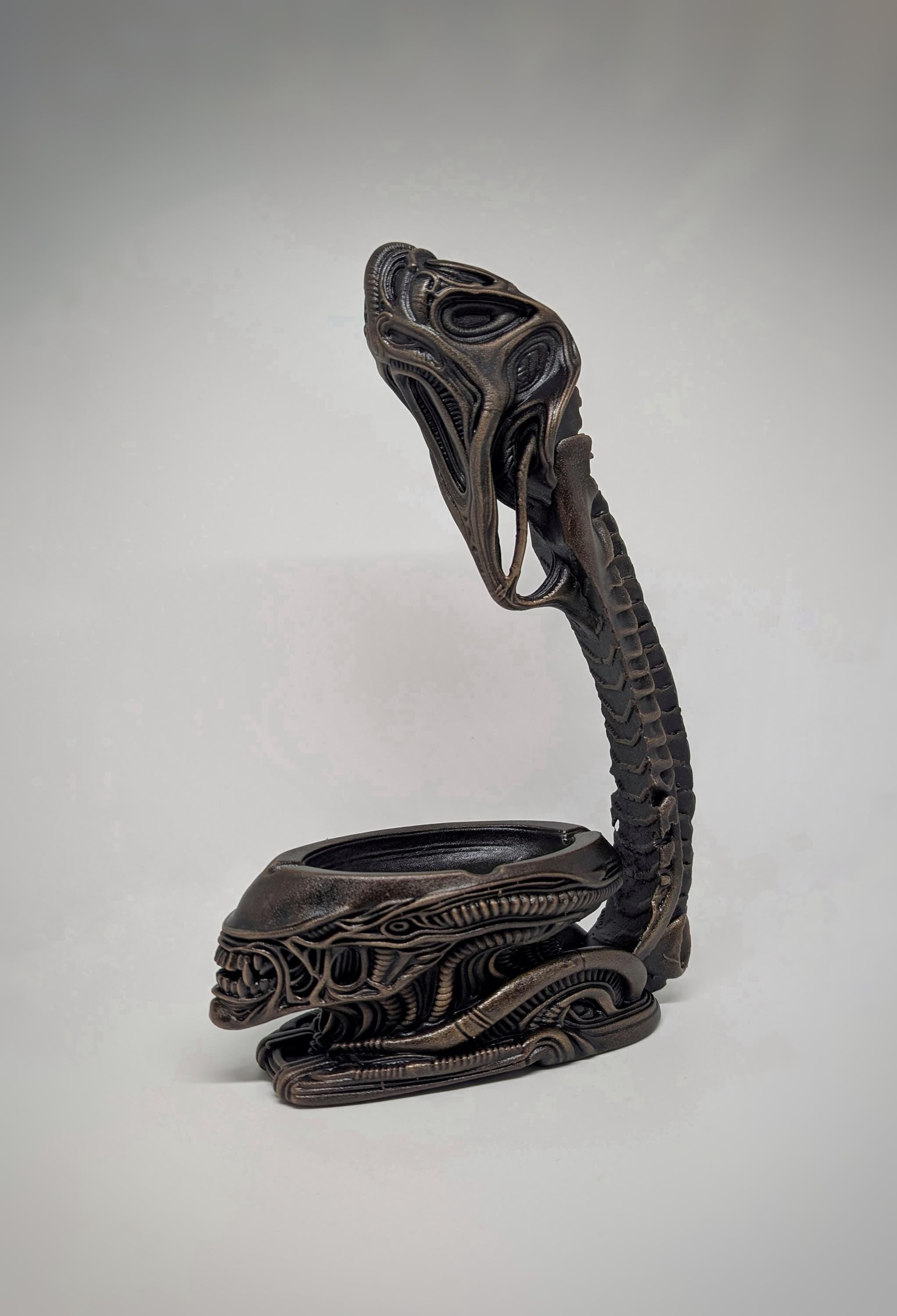 H.R. Giger Style Ashtray 3D Resin Sculpture Height 10.8" (27.5 cm)