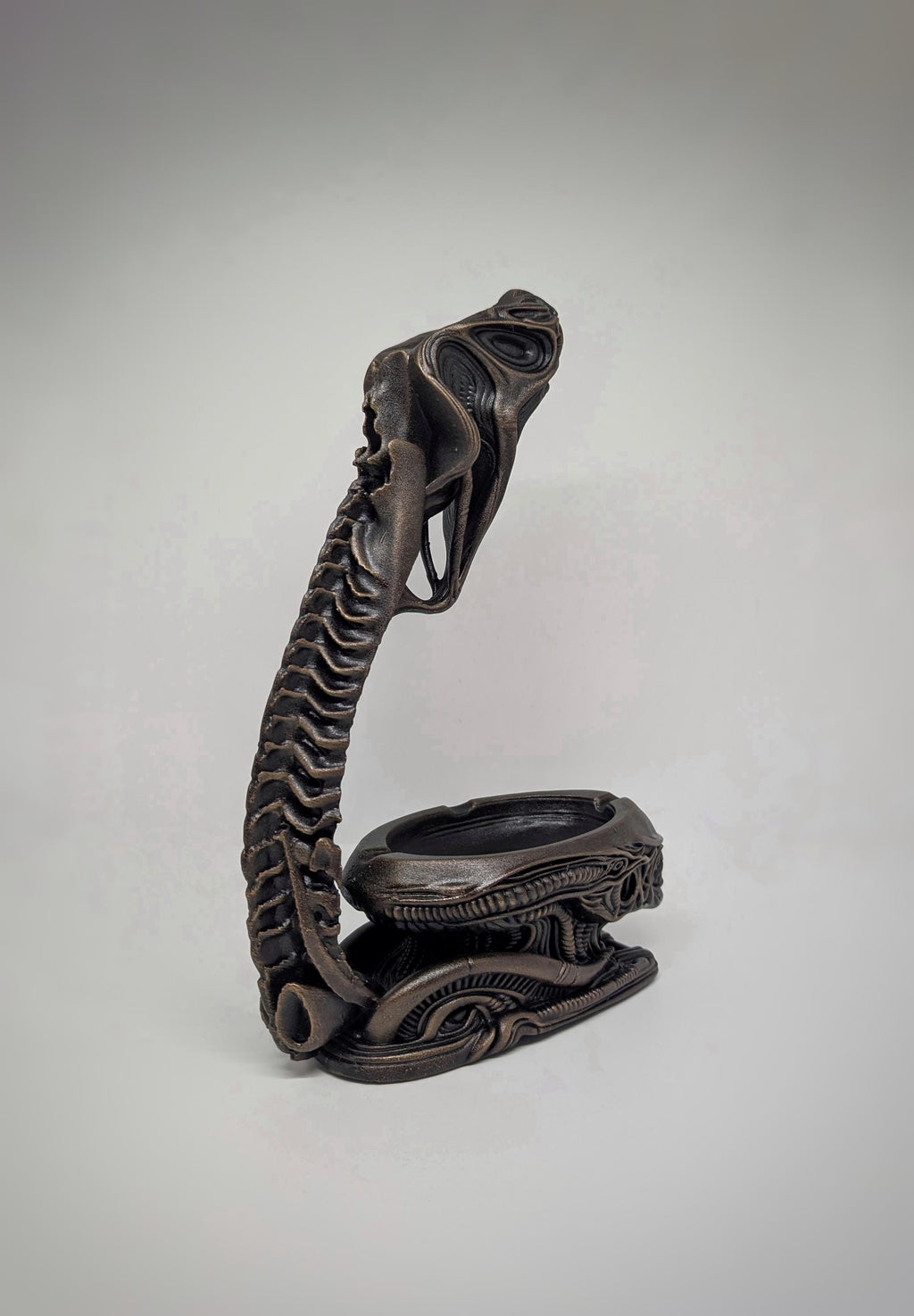 H.R. Giger Style Ashtray 3D Resin Sculpture Height 10.8" (27.5 cm)