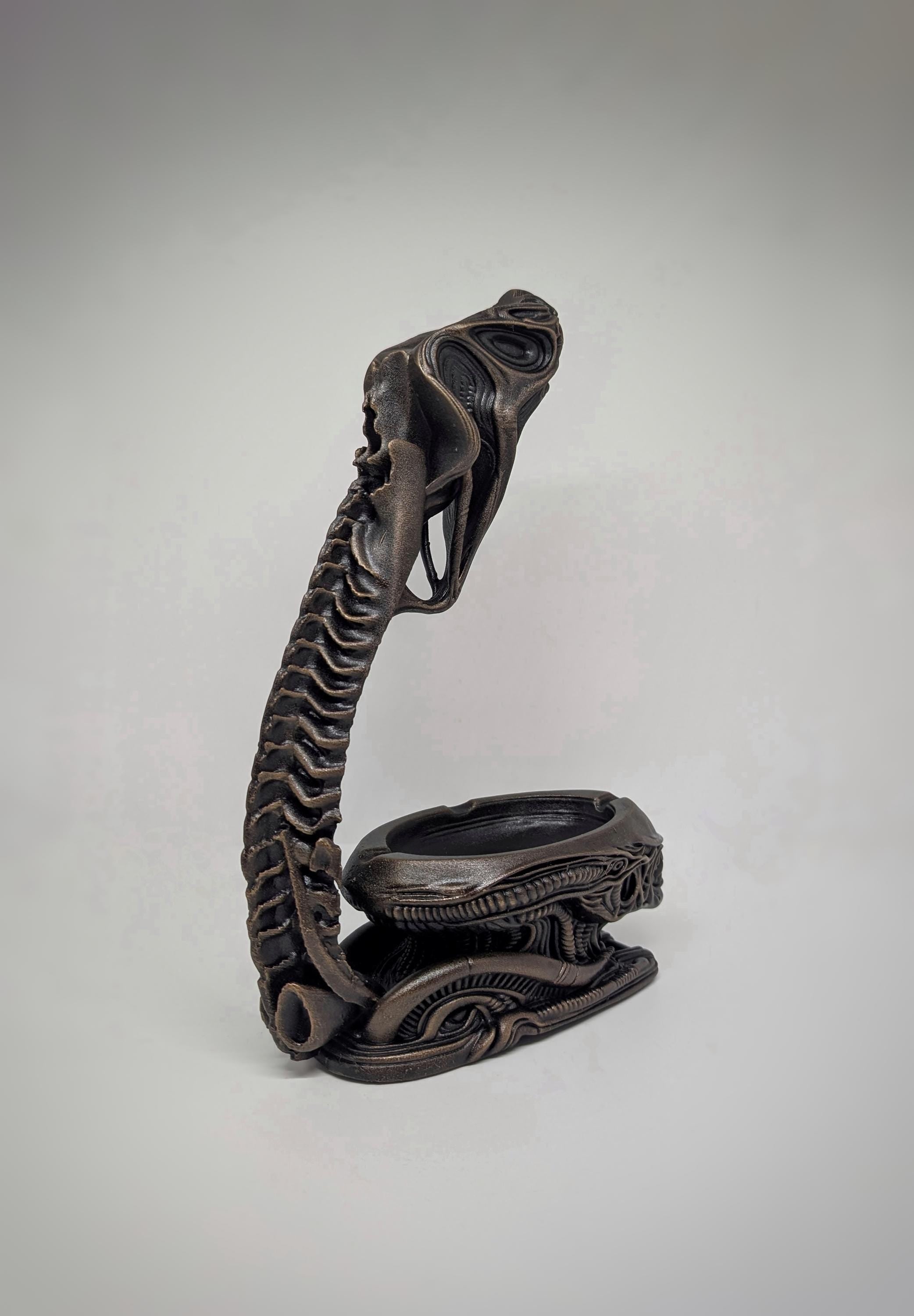 H.R. Giger Style Ashtray 3D Resin Sculpture Height 10.8" (27.5 cm)
