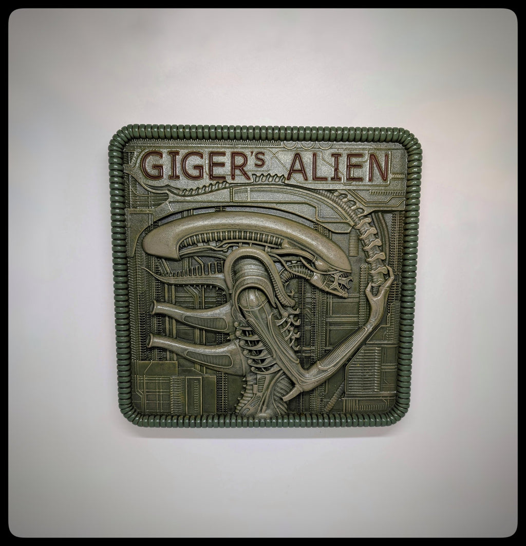 Inspired by H.R. Giger – Alien Wall Plaque 10.2 in (26 cm / 260 mm) 3D Resin Art