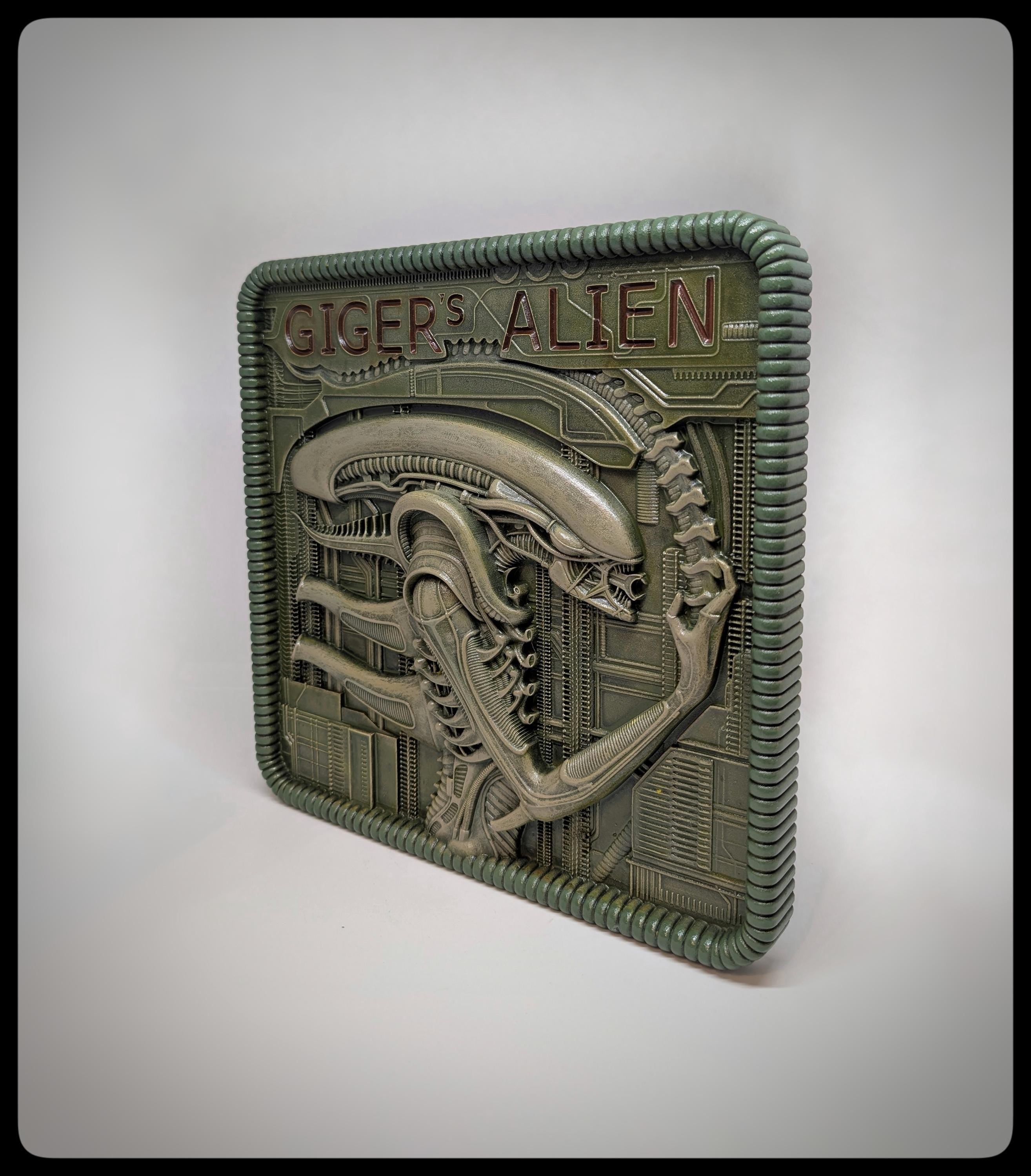 Inspired by H.R. Giger – Alien Wall Plaque 10.2 in (26 cm / 260 mm) 3D Resin Art