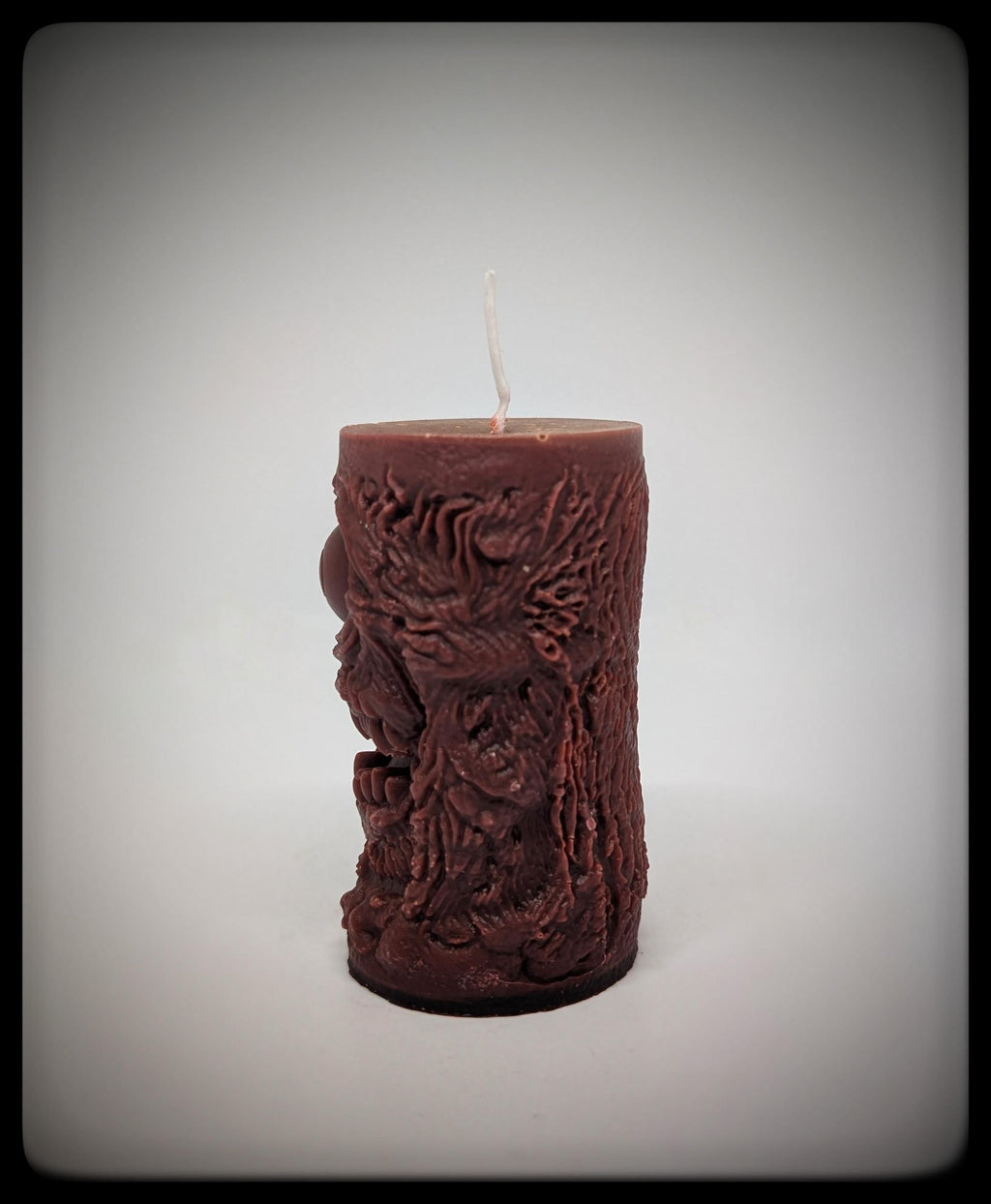 One-Eyed Monster Candle, Height 3.54 in (9 cm)  Dark Art Gothic /Sci-Fi Decor