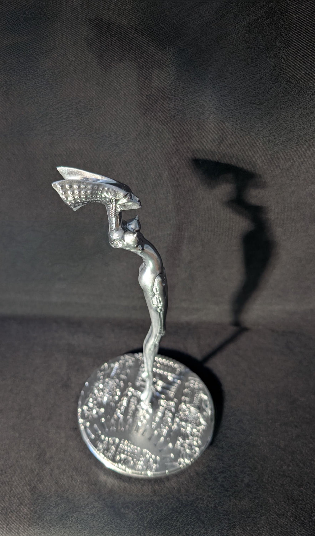 H.R. Giger Inspired Nubian Queen Statue – 3D Printed Resin Art Figure 7.87 "(20cm/ 200mm)