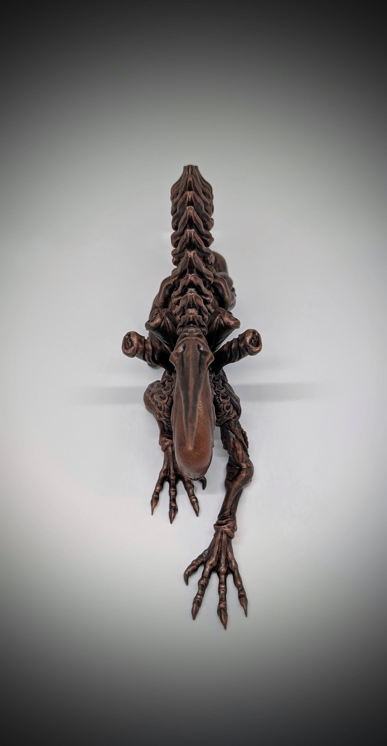 Alien Xenomorph 3D Resin Figure 6.3 in (16 cm/160mm) x 12.6 in (32 cm/320mm)