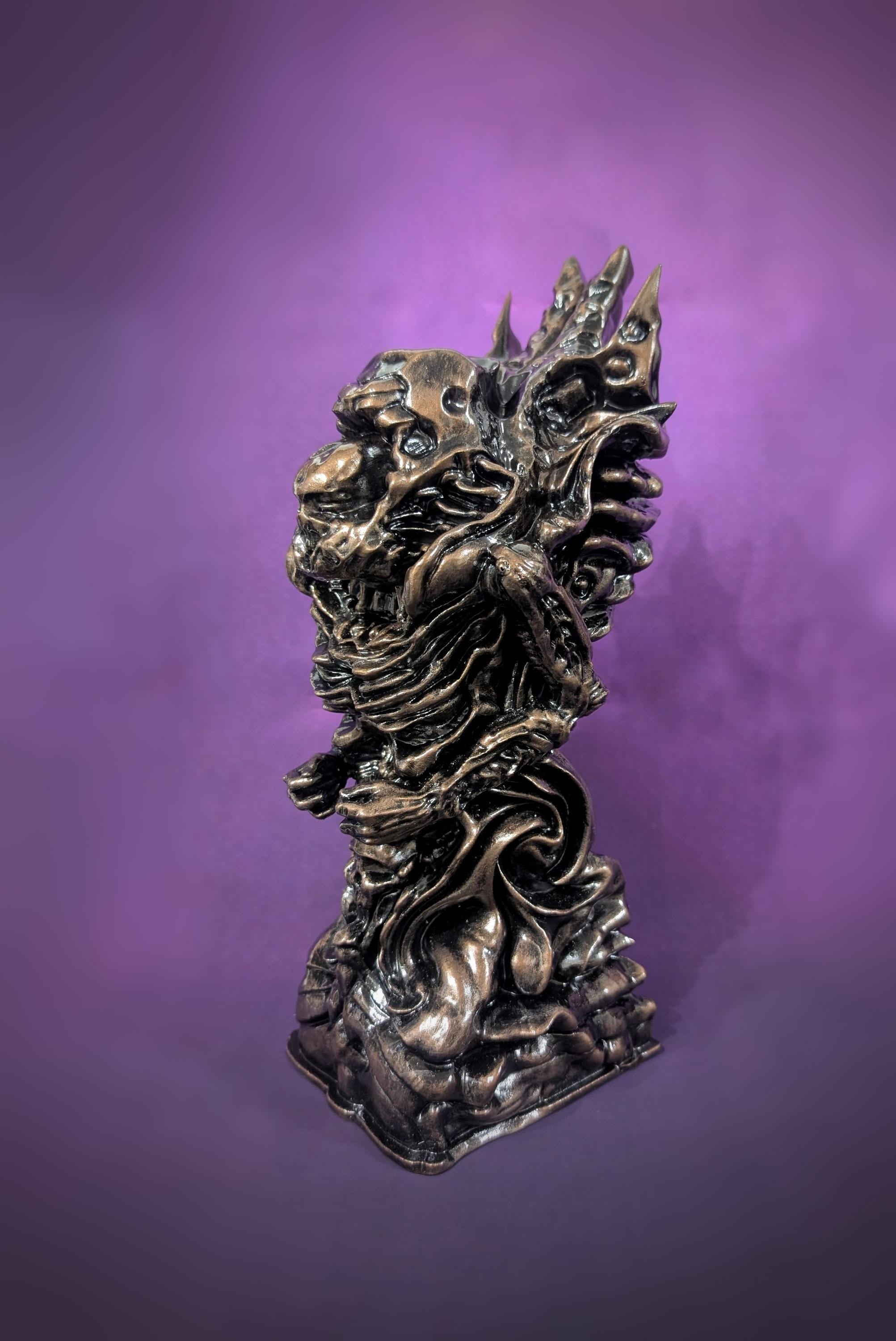 H.R. Giger Inspired Gigeresque Skeleton Statue 11.8" (30 cm / 300 mm) 3D Resin Sculpture