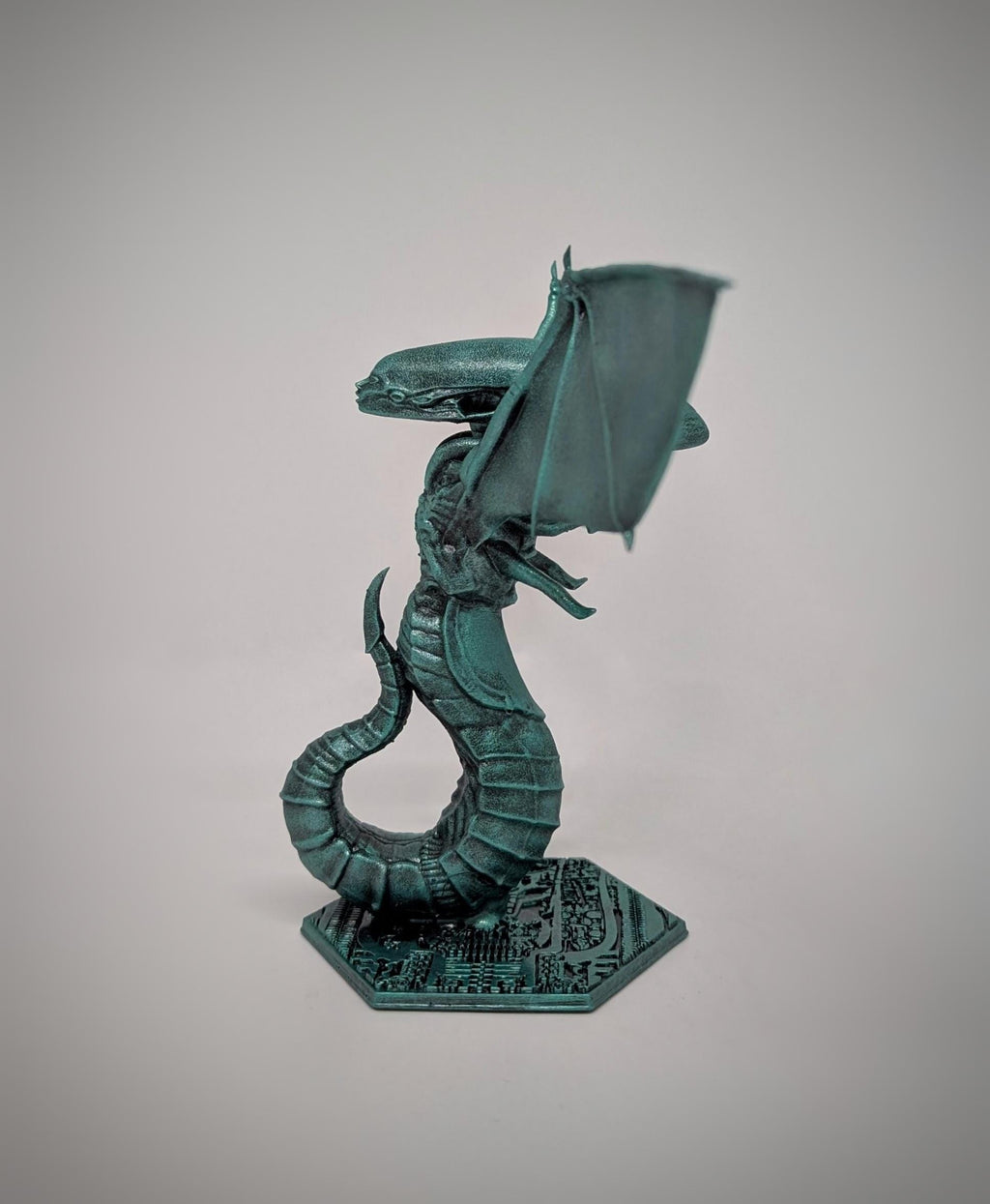 Medusa / Lady Xenogoyle 3D Resin Figure – 5.9 in (15 cm/150mm)