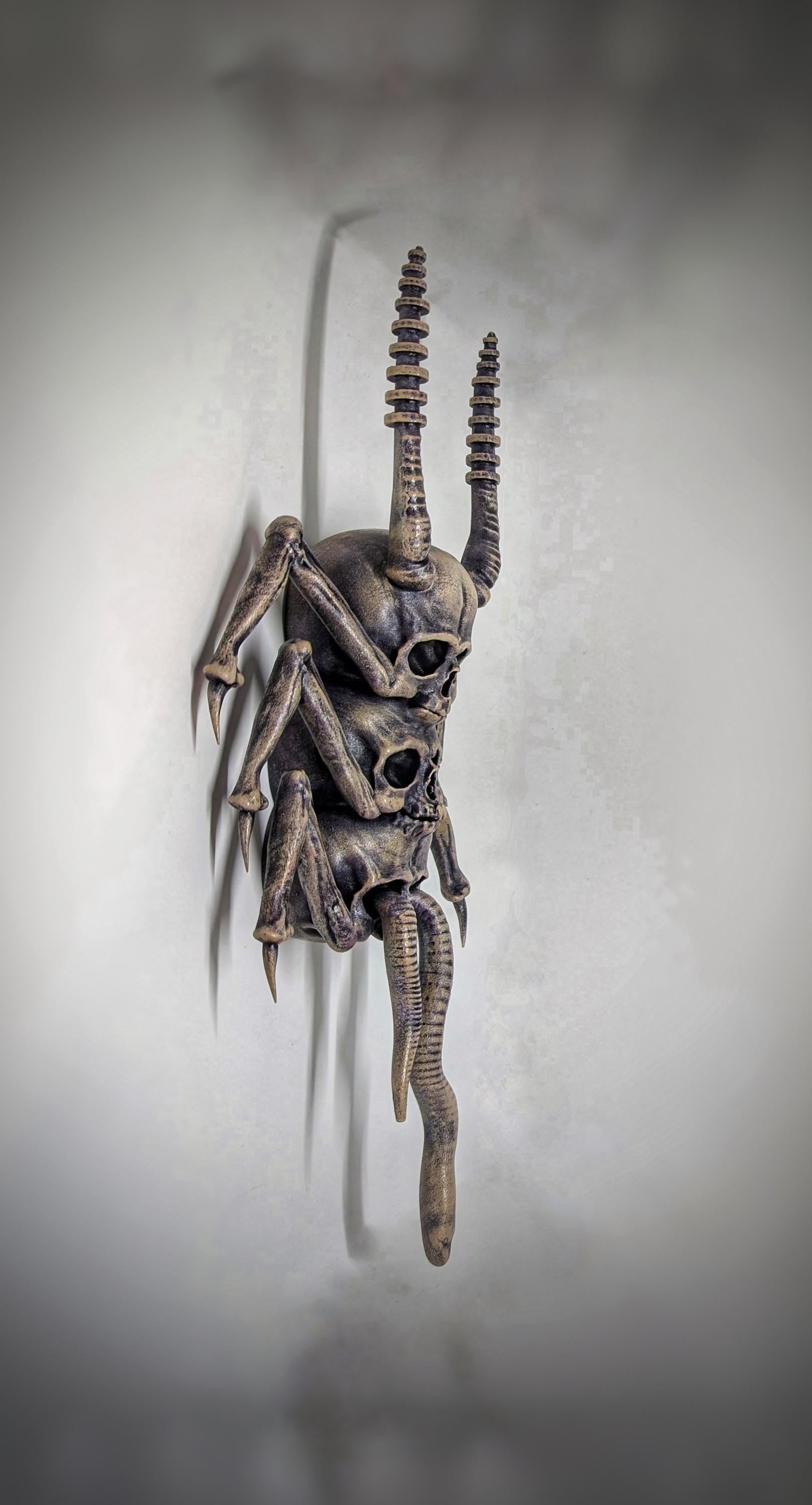 Inspired H.R. Giger Li II Spider Skull Detail /3D/ 14,37"              (36,5cm/365mm)