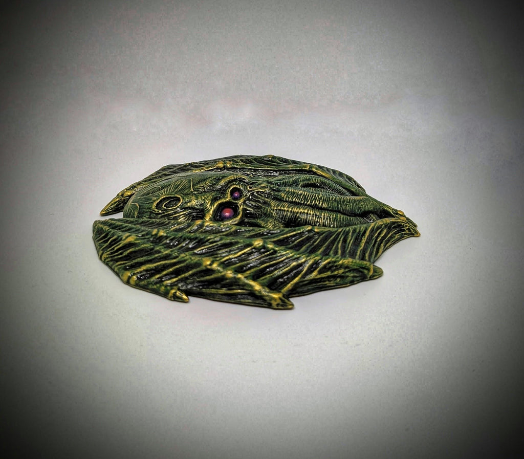 Cthulhu Wall Sculpture Inspired by H.P. Lovecraft / 3D Resin, Height 7.1 in (18 cm/180mm)