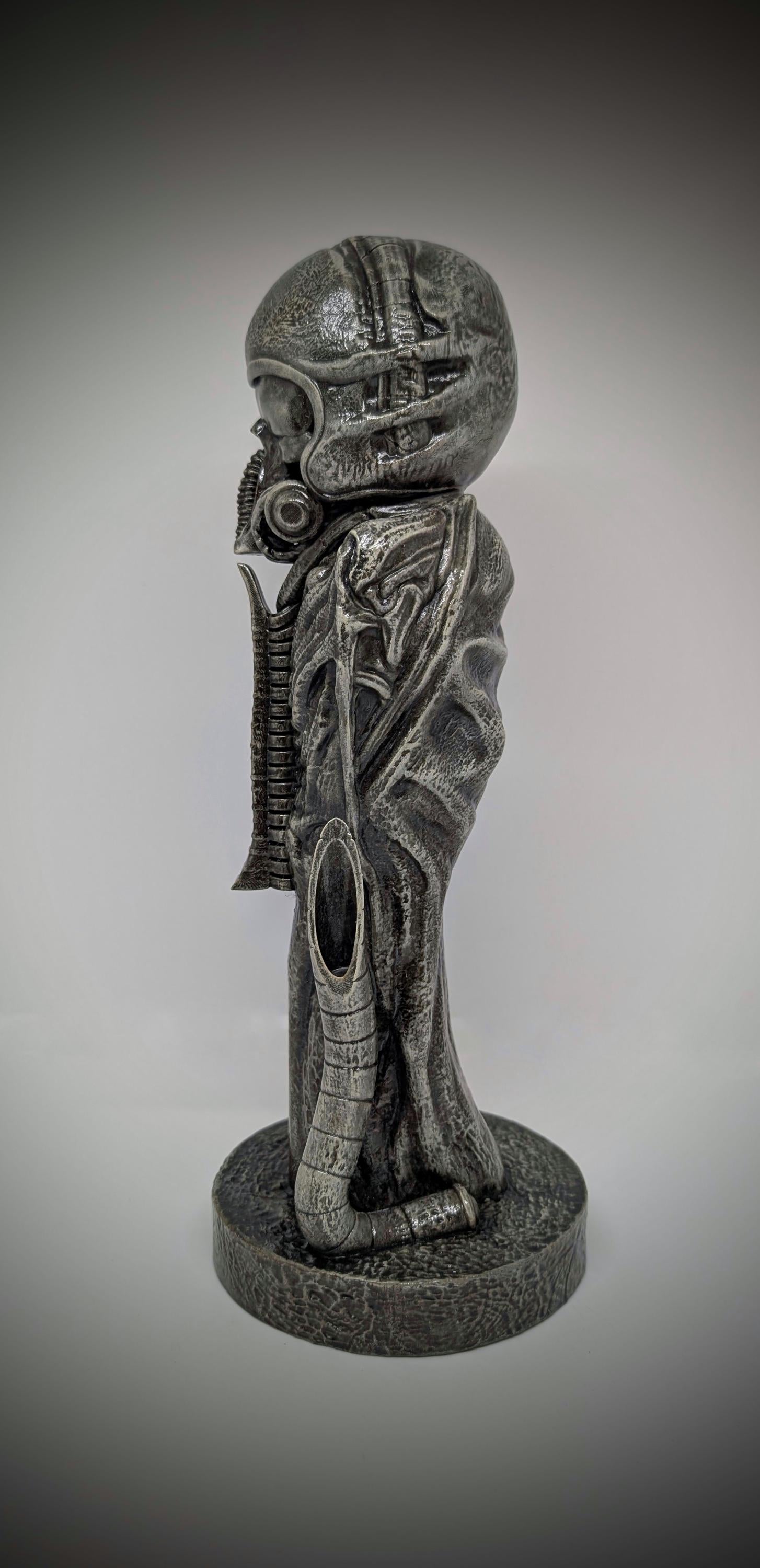 Inspired by H.R. Giger – Pilot 3D Resin Figure 12in (30.5cm /305mm) Design by Carlito Brigante