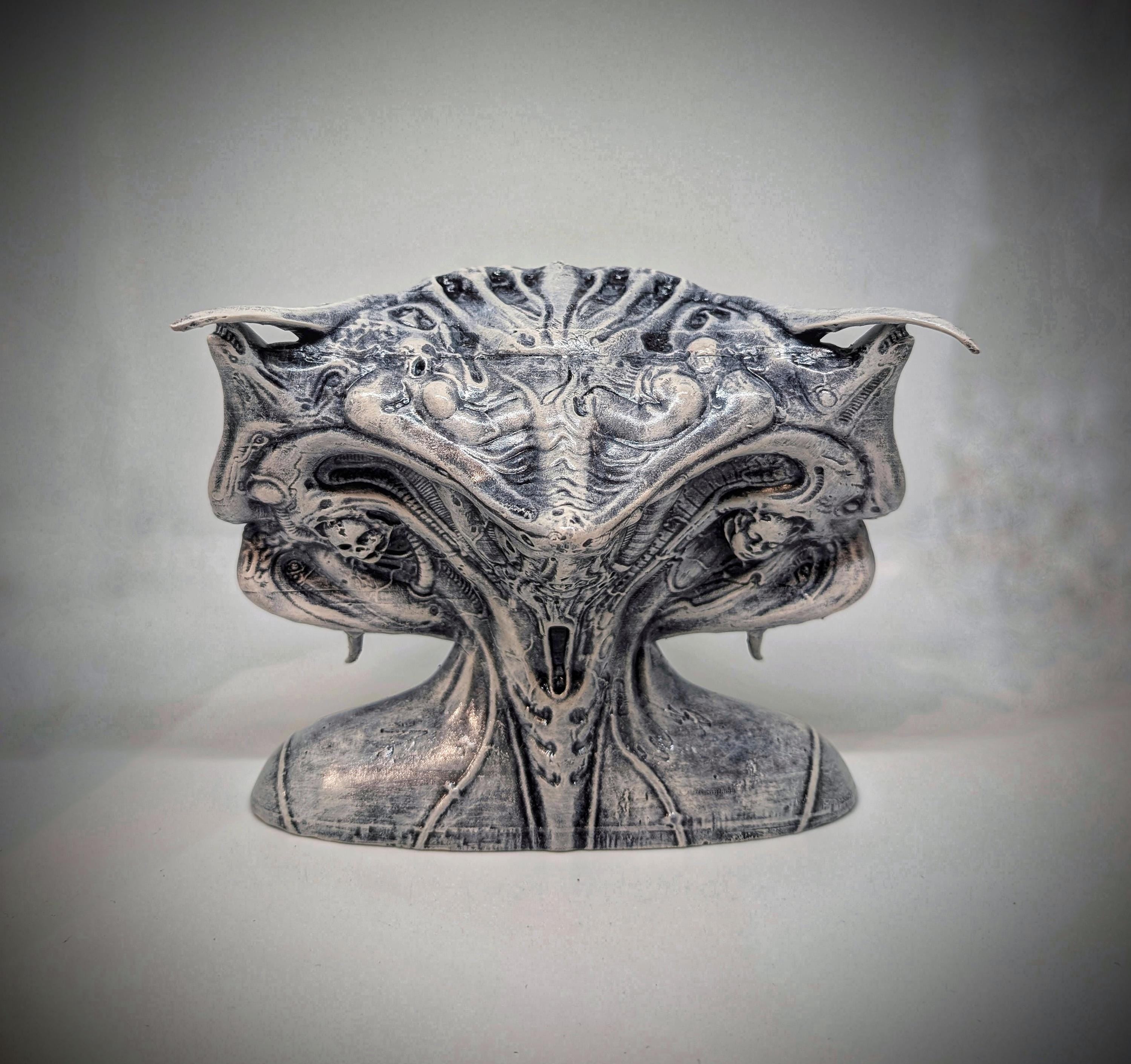 Inspired H.R. Giger Li II Sculpture / Height 6.50 in (16.5 cm) / 3D Resin