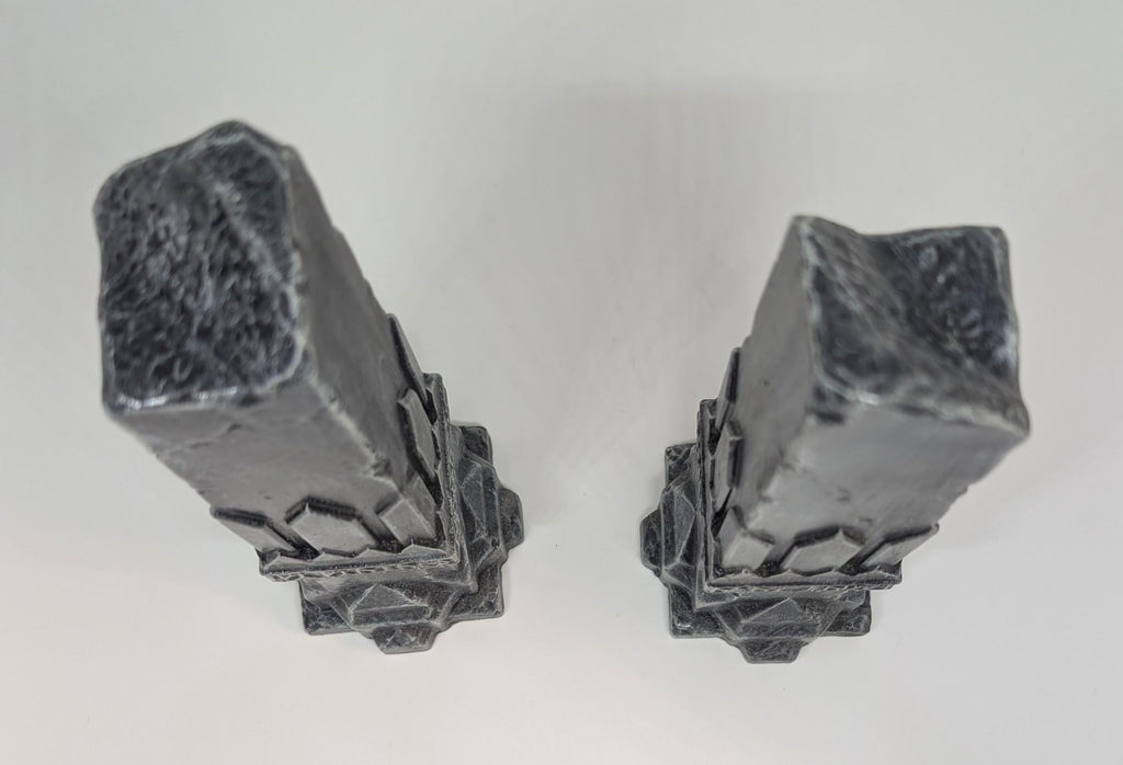 Lord of the Rings – 2x Moria Columns for Games – Height 7.9 inches (20 cm)