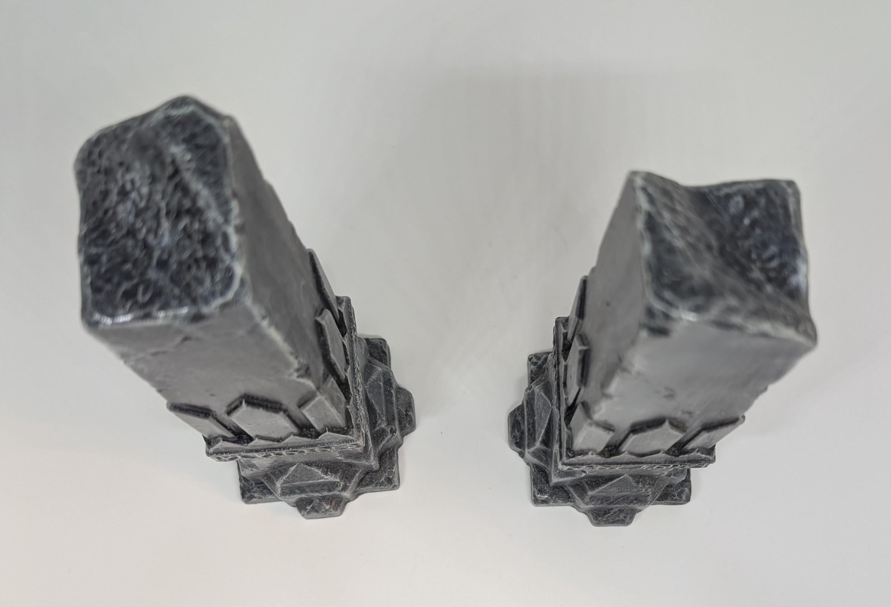 Lord of the Rings – 2x Moria Columns for Games – Height 7.9 inches (20 cm)