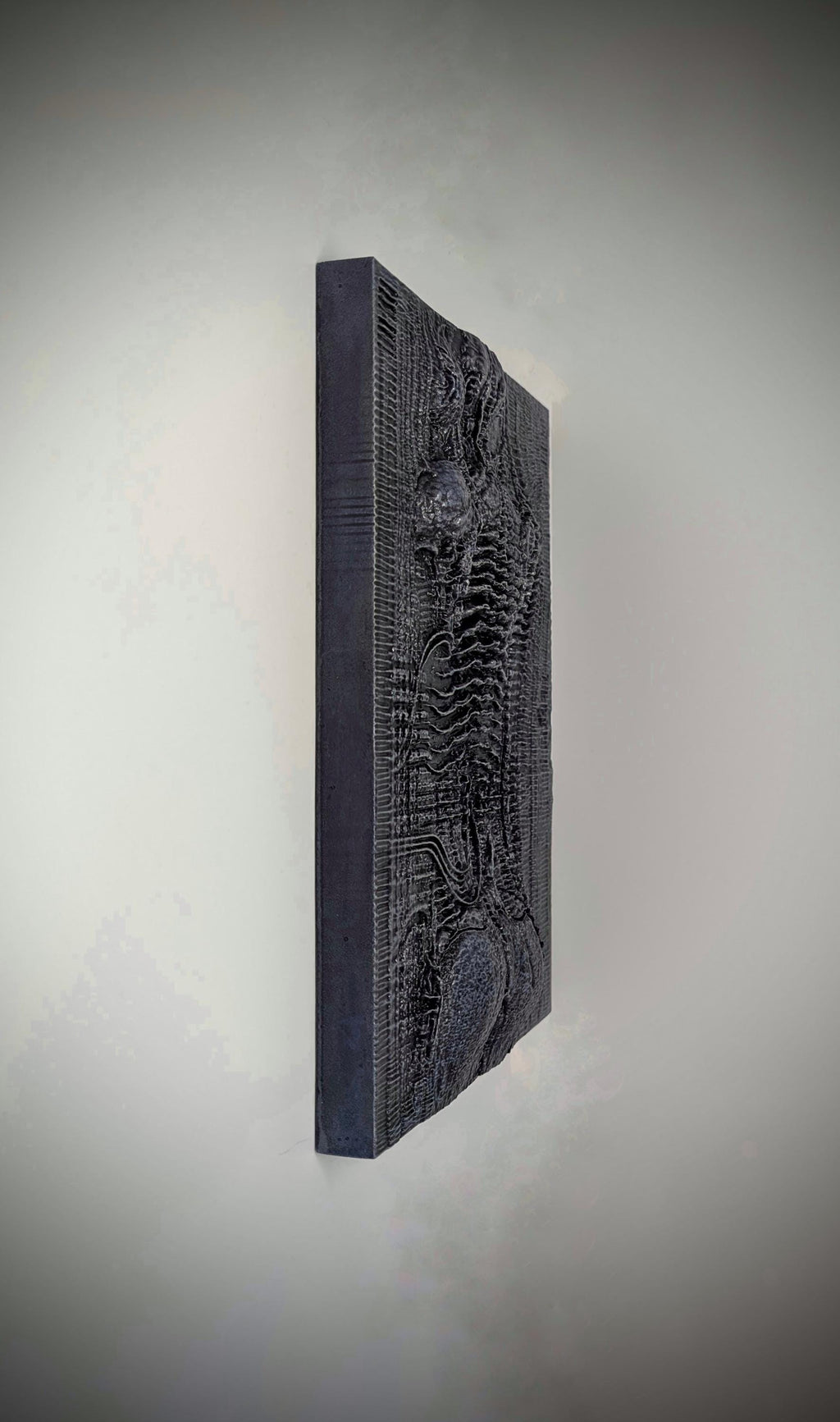 H.R. Giger New York-Inspired 3D Resin Wall Plaque – 11.6 in (29.5 cm / 295 mm)