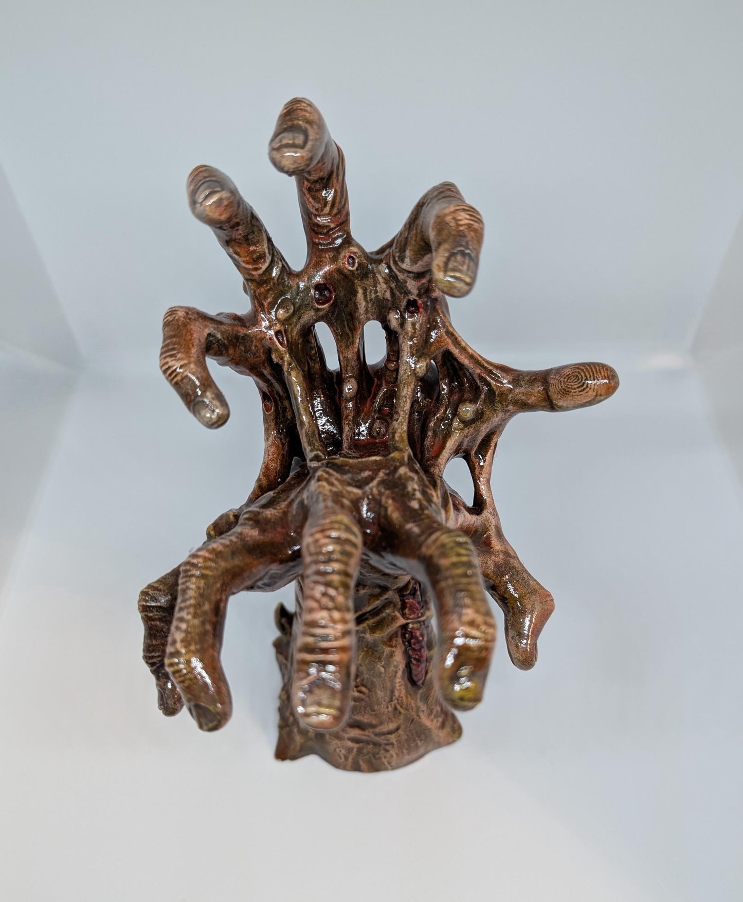 Zombie Split Hand 3D Printed Resin Sculpture / hand painted -Height 10,2 Inches (26 cm  / 260 mm)