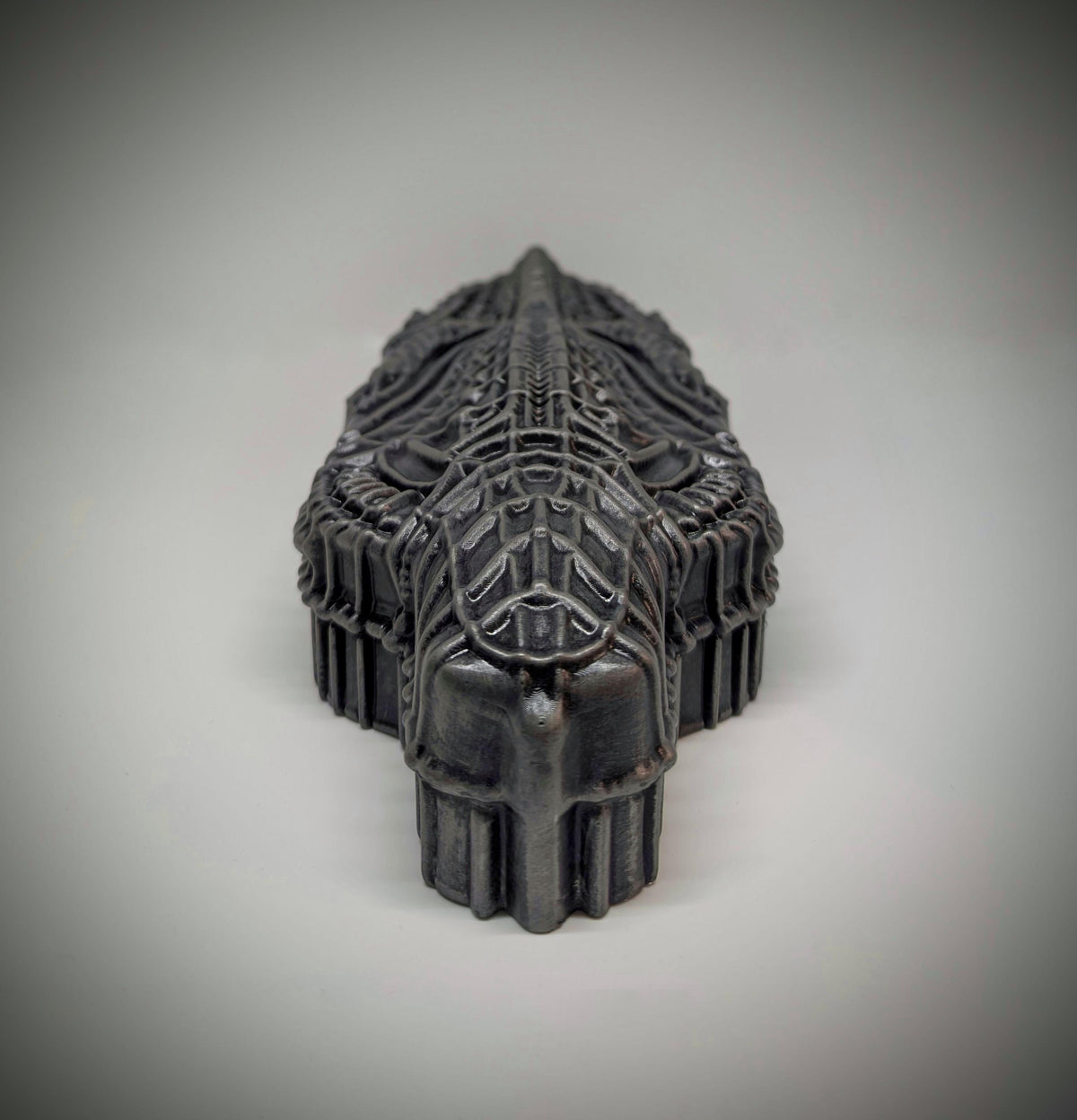 Alien Sarcophagus Wall Sculpture - Length 14.17 in (36 cm/360mm) / 3D Resin Art