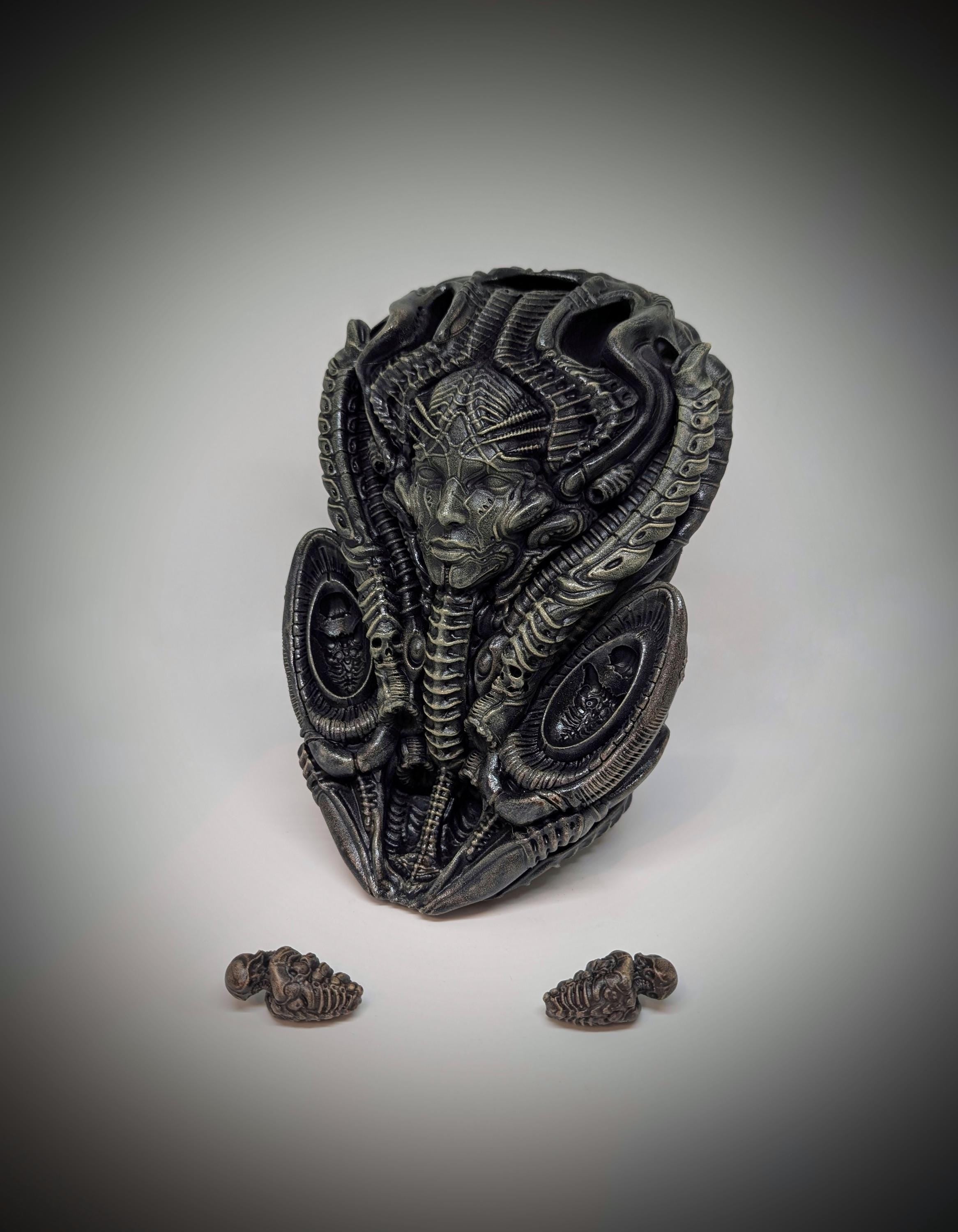 Inspired by H.R.Giger, Bio Craft -Mother Urn Statue 8.7"(22cm/220mm)
