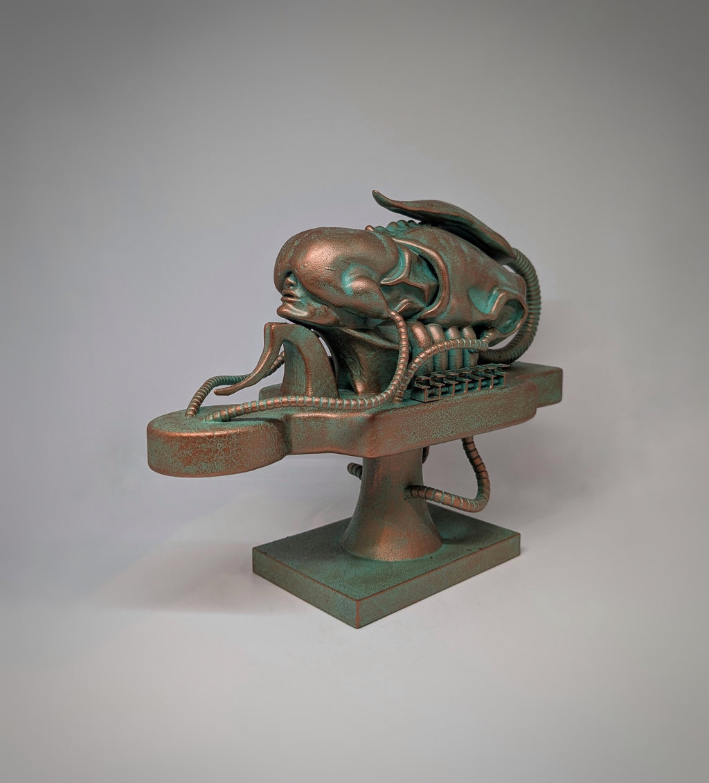Inspired by H.R. Giger - Biomechanoid (1969) / height 8.66"(22 cm) x length 11.81" (30 cm) / 3D resin sculpture