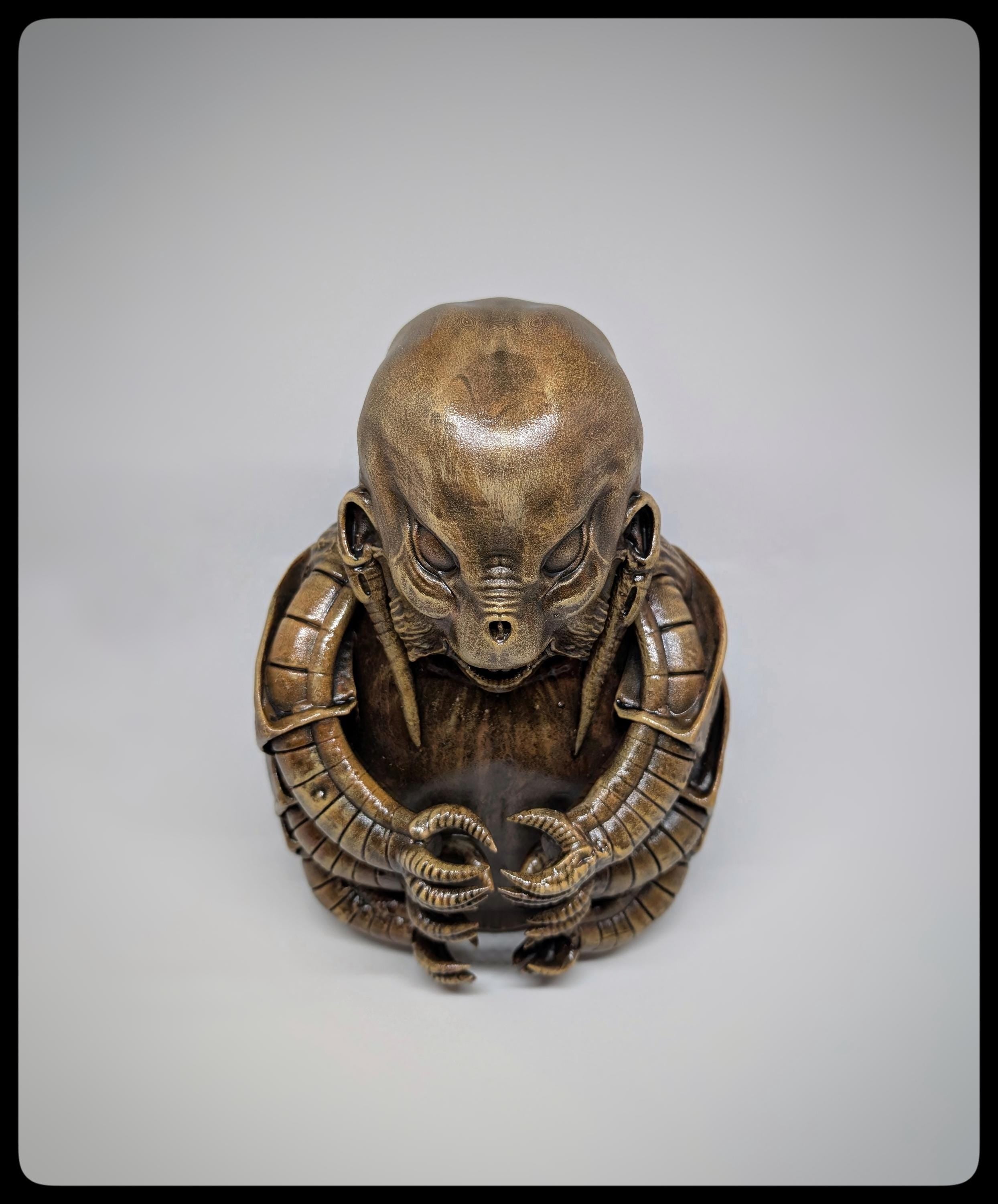 Inspired by H.R. Giger – The Tourist /9.45 in (24 cm/240 mm) 3D Resin Sculpture