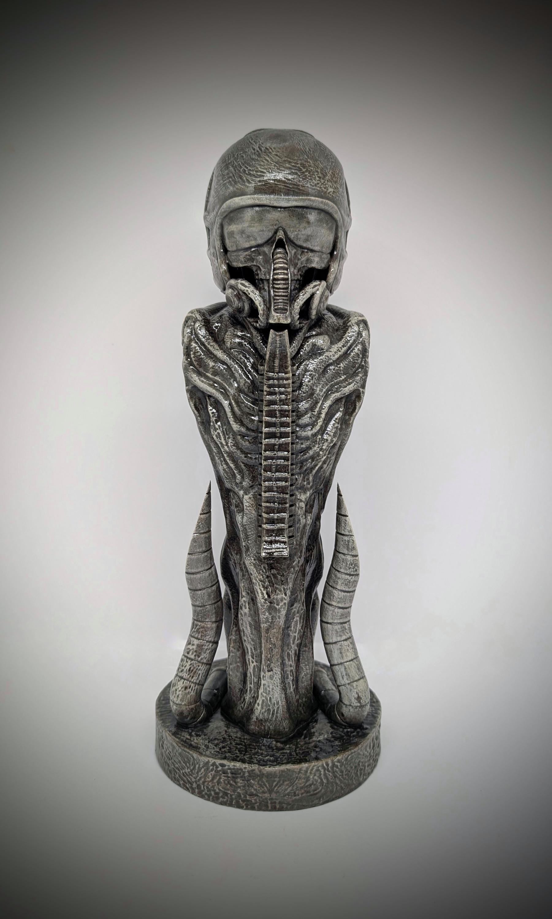 Inspired by H.R. Giger – Pilot 3D Resin Figure 12in (30.5cm /305mm) Design by Carlito Brigante