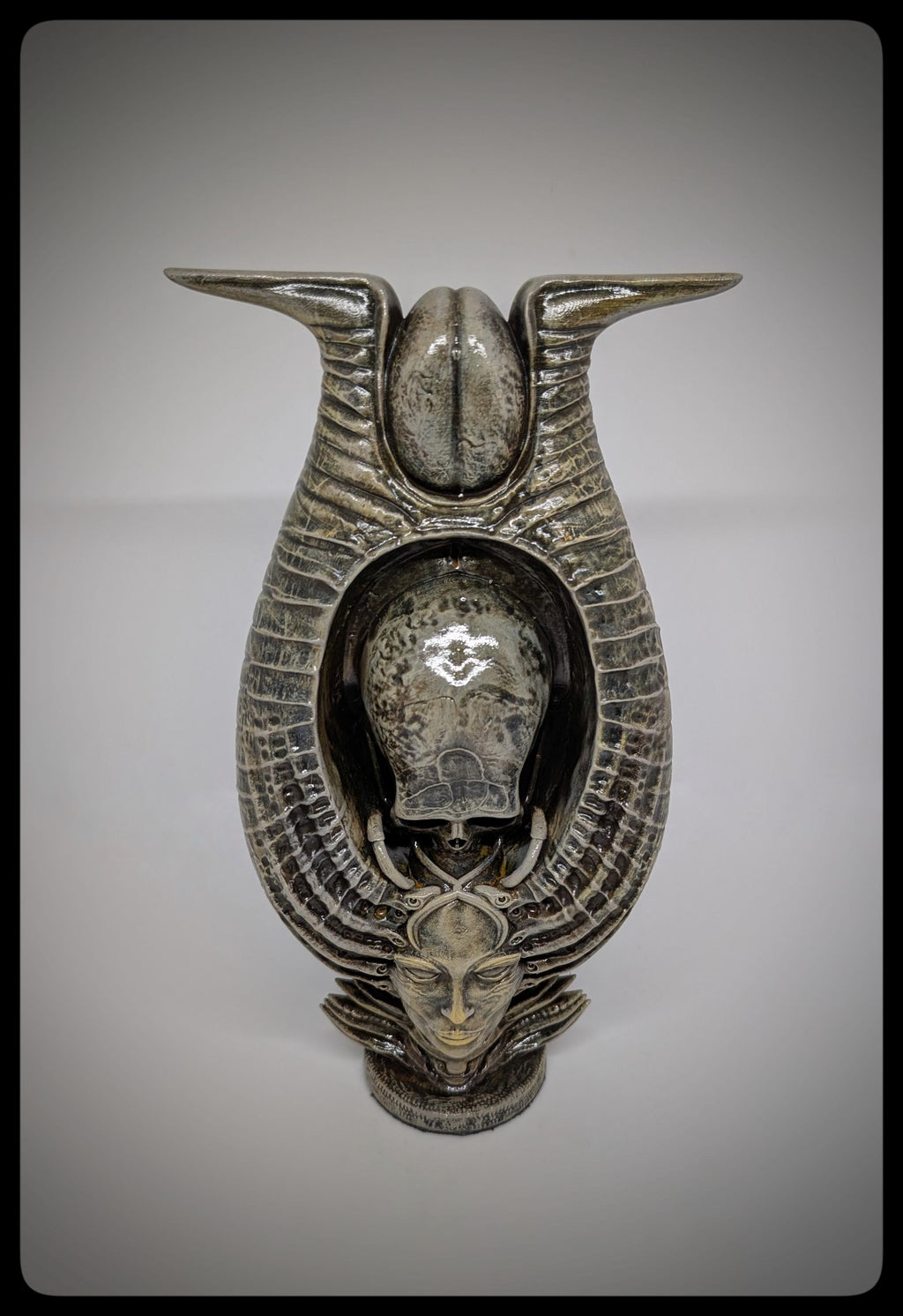 Inspired by H.R. Giger  THE MAGICIAN* 3D Resin Sculpture 8.7 inch (22 cm/220mm)