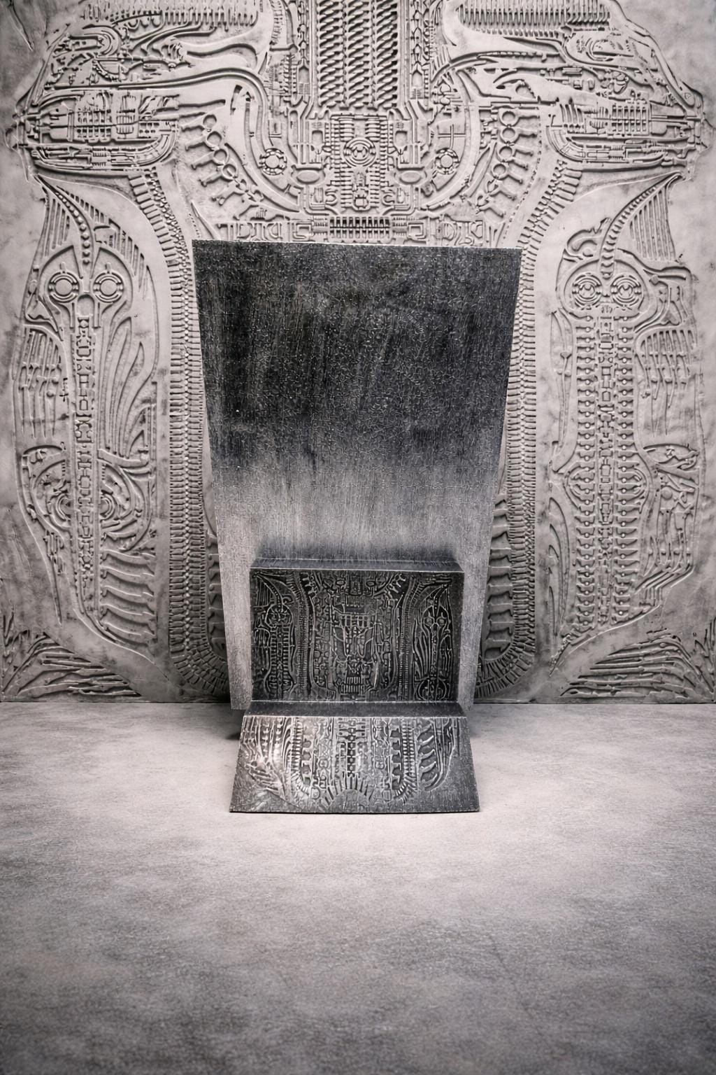 H.R. Giger Birth Machine Inspired / 3D Printed Resin Sculpture  12.2 in (31 cm/310 mm)
