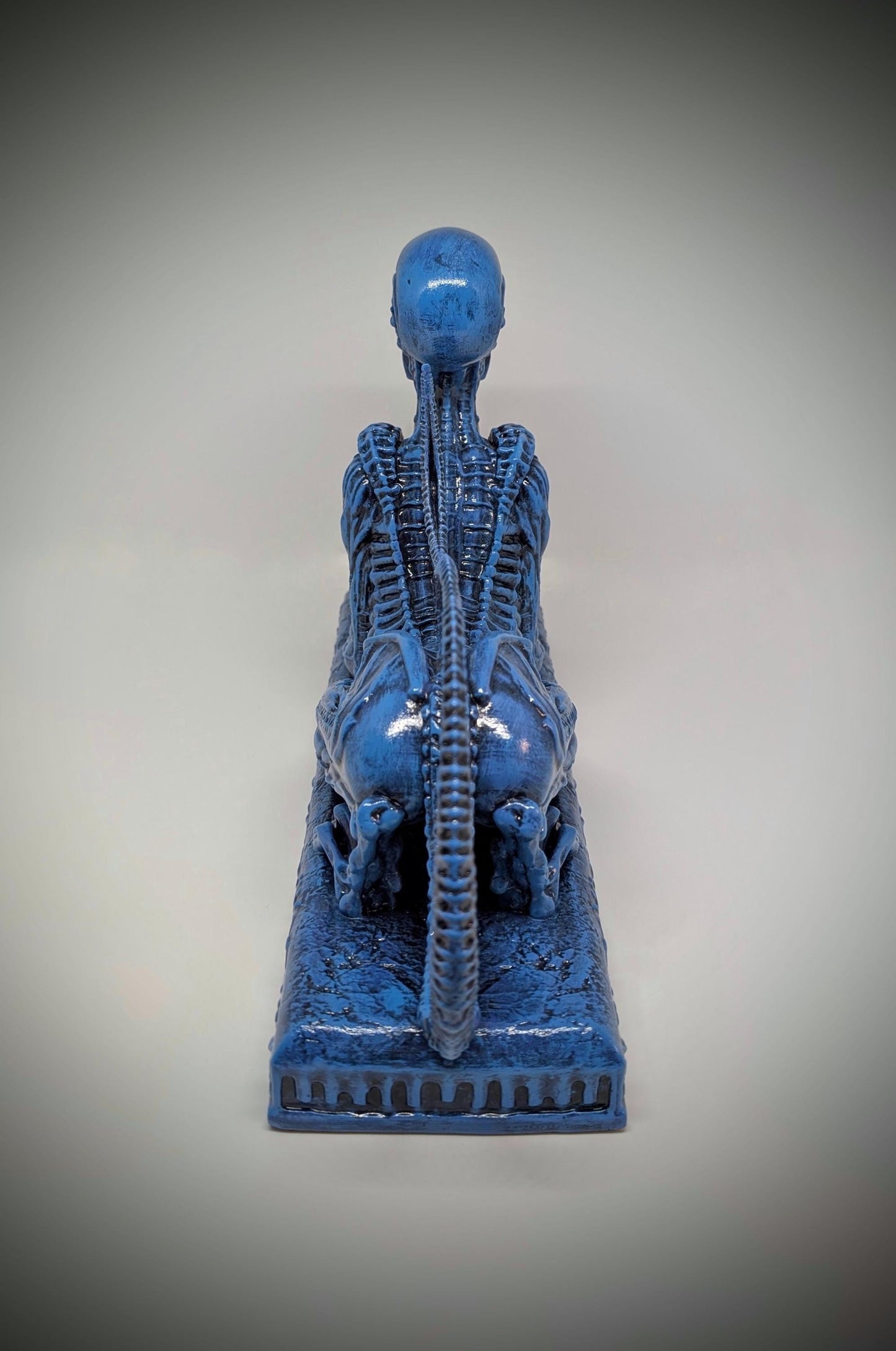 Alien Sphinx - 3D Resin Sculpture Height 8.86in (22,5cm/225mm) x Length 12.6in (32cm/320mm)