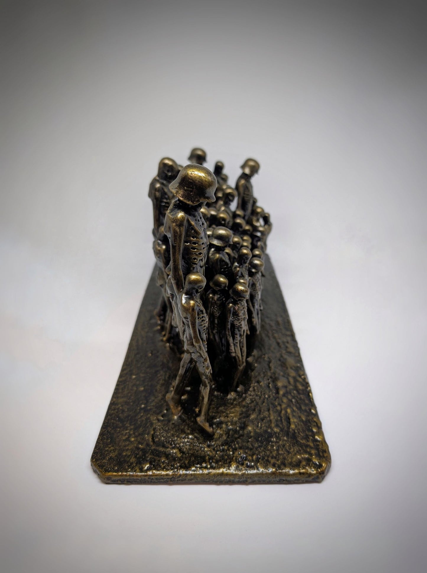 Inspired by Z. Beksiński Silent Wall / Sculpture 3D Resin 7.1" (18cm) x 13.8" (35cm)