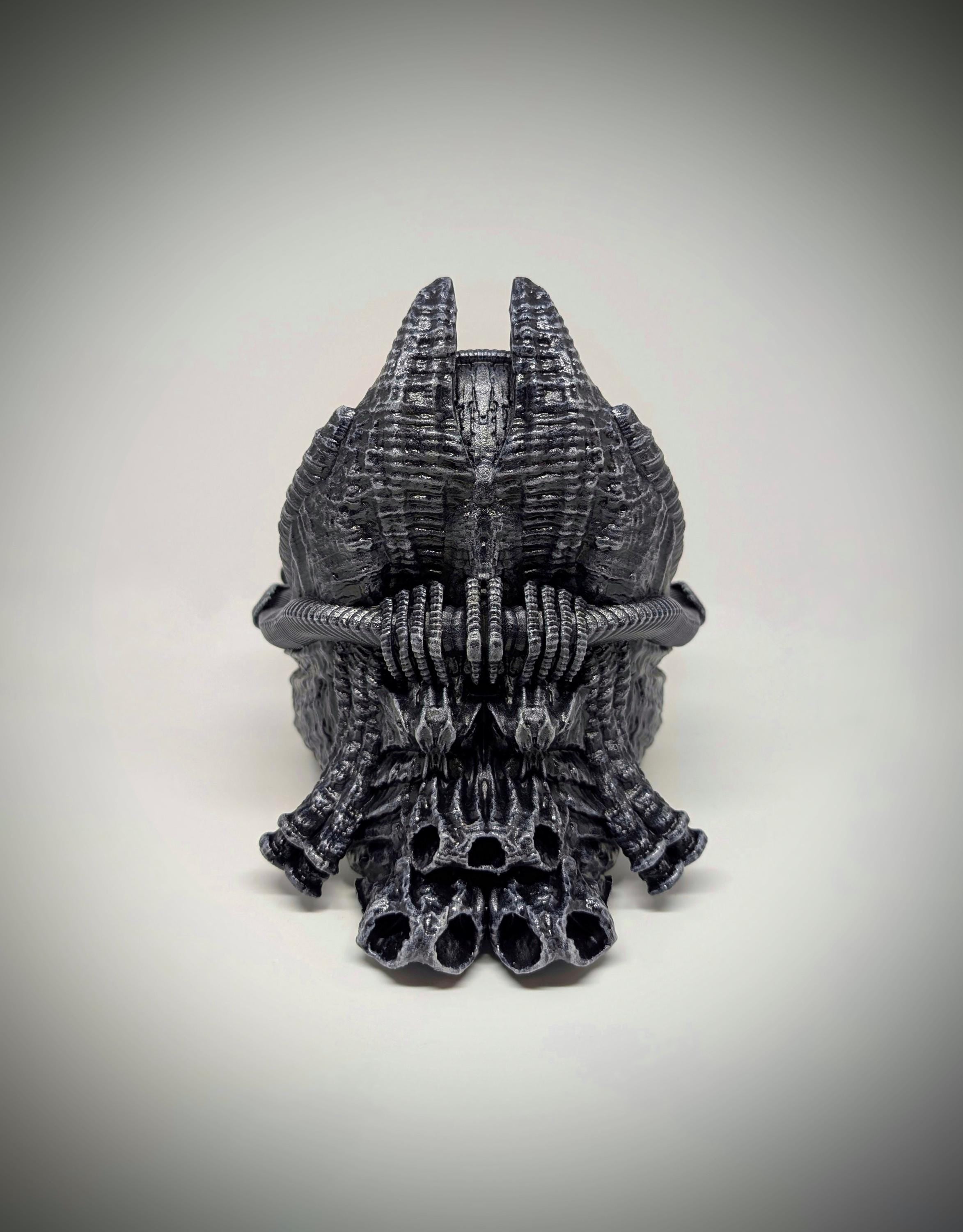 Inspired by H.R. Giger Space Jockey Resin Sculpture 7.7in (19.5cm) x 10.2in (26cm)