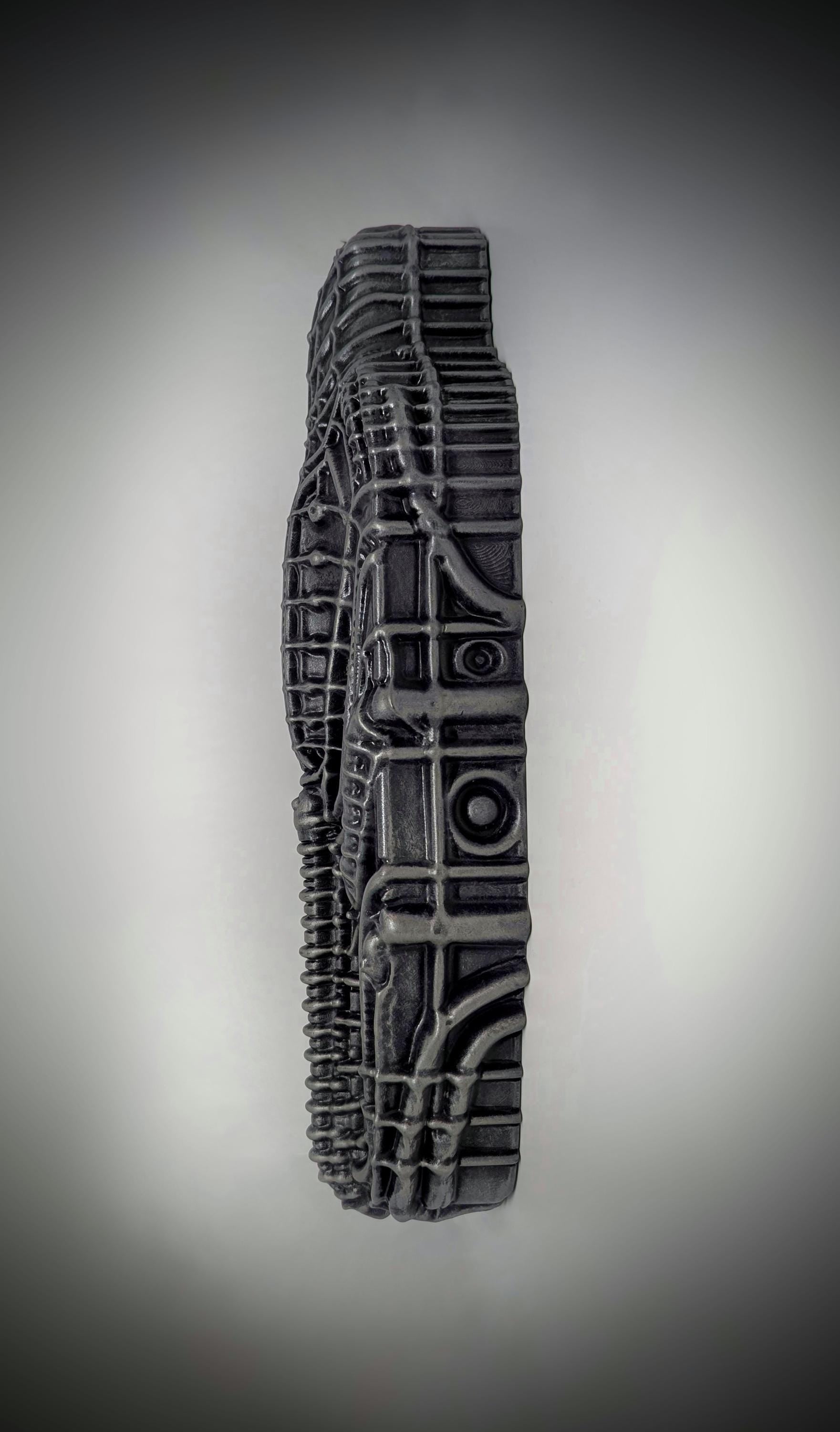 Alien Sarcophagus Wall Sculpture - Length 14.17 in (36 cm/360mm) / 3D Resin Art