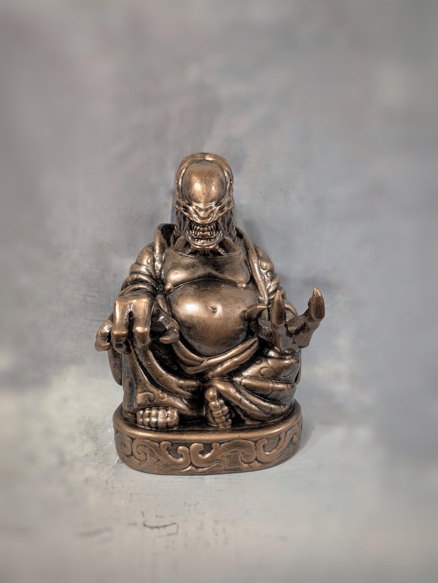 Alien Xenomorph Buddha 3D Resin Statue 8.66 in (22 cm / 220 mm) Height