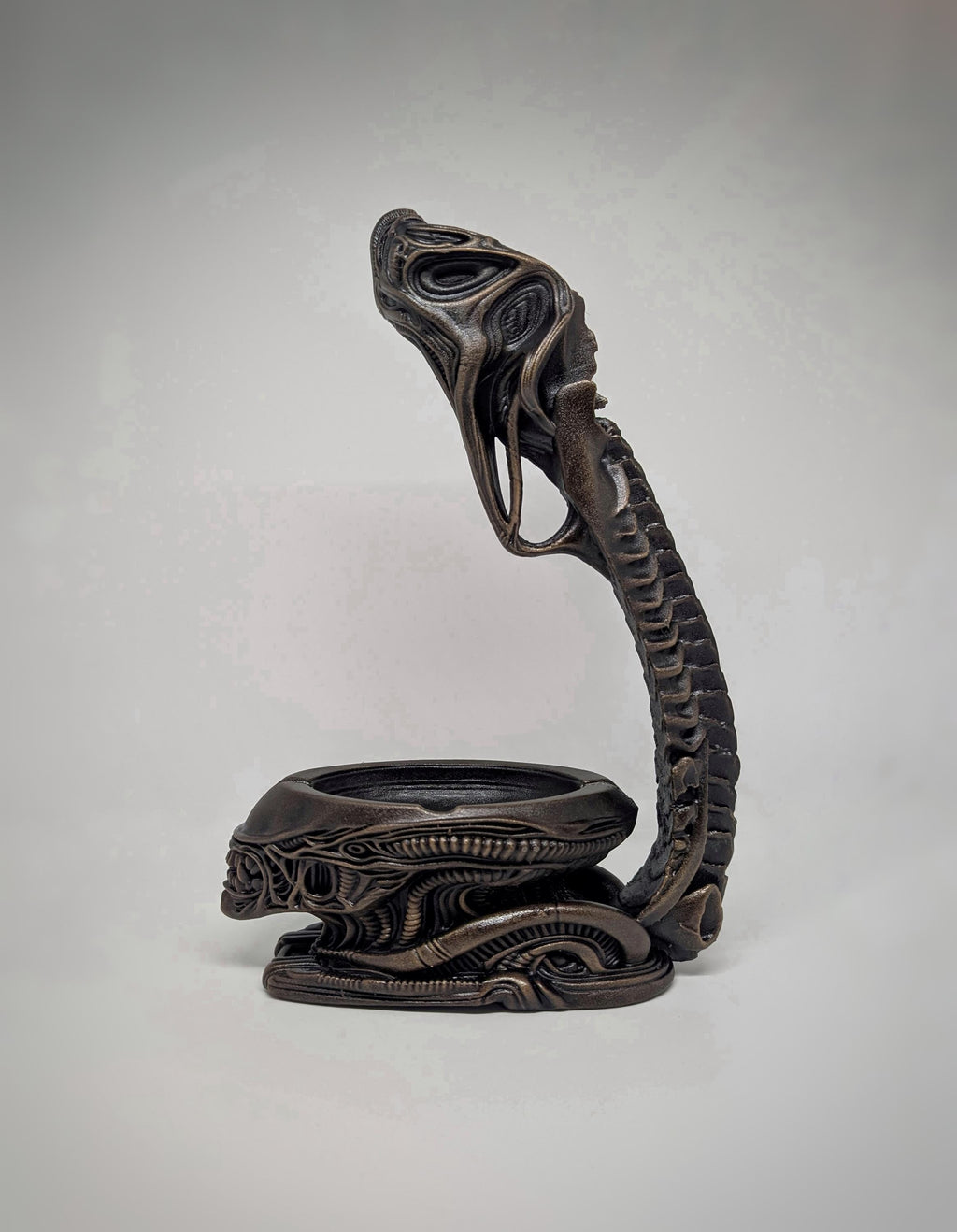 H.R. Giger Style Ashtray 3D Resin Sculpture Height 10.8" (27.5 cm)