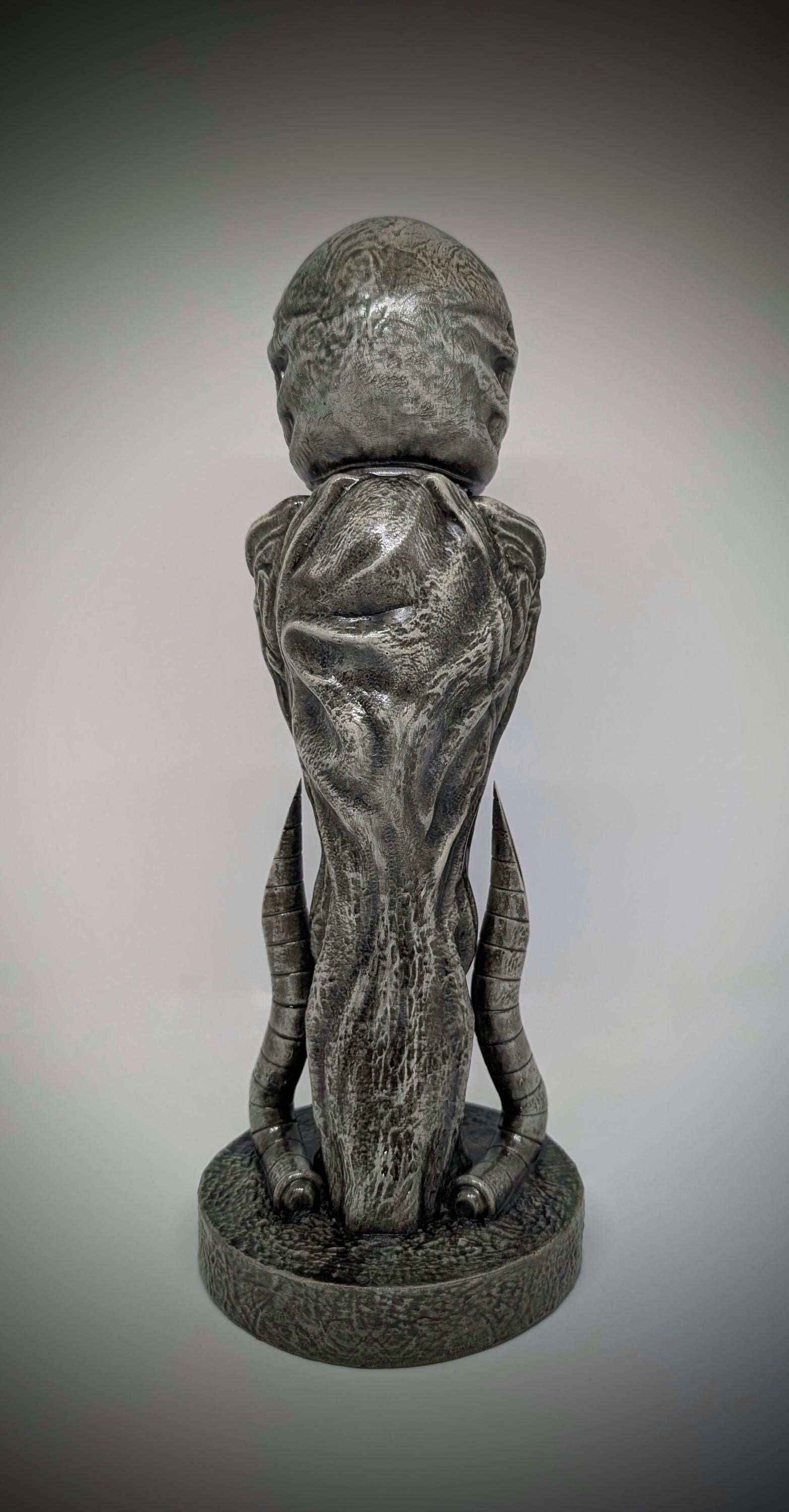 Inspired by H.R. Giger – Pilot 3D Resin Figure 12in (30.5cm /305mm) Design by Carlito Brigante