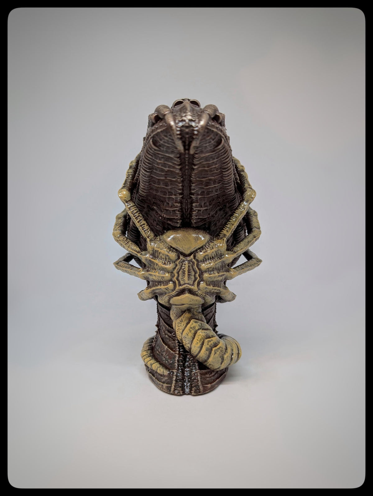 Alien Head Facehugger 3D Resin Sculpture Height 6.9" (17.5 cm/175 mm)