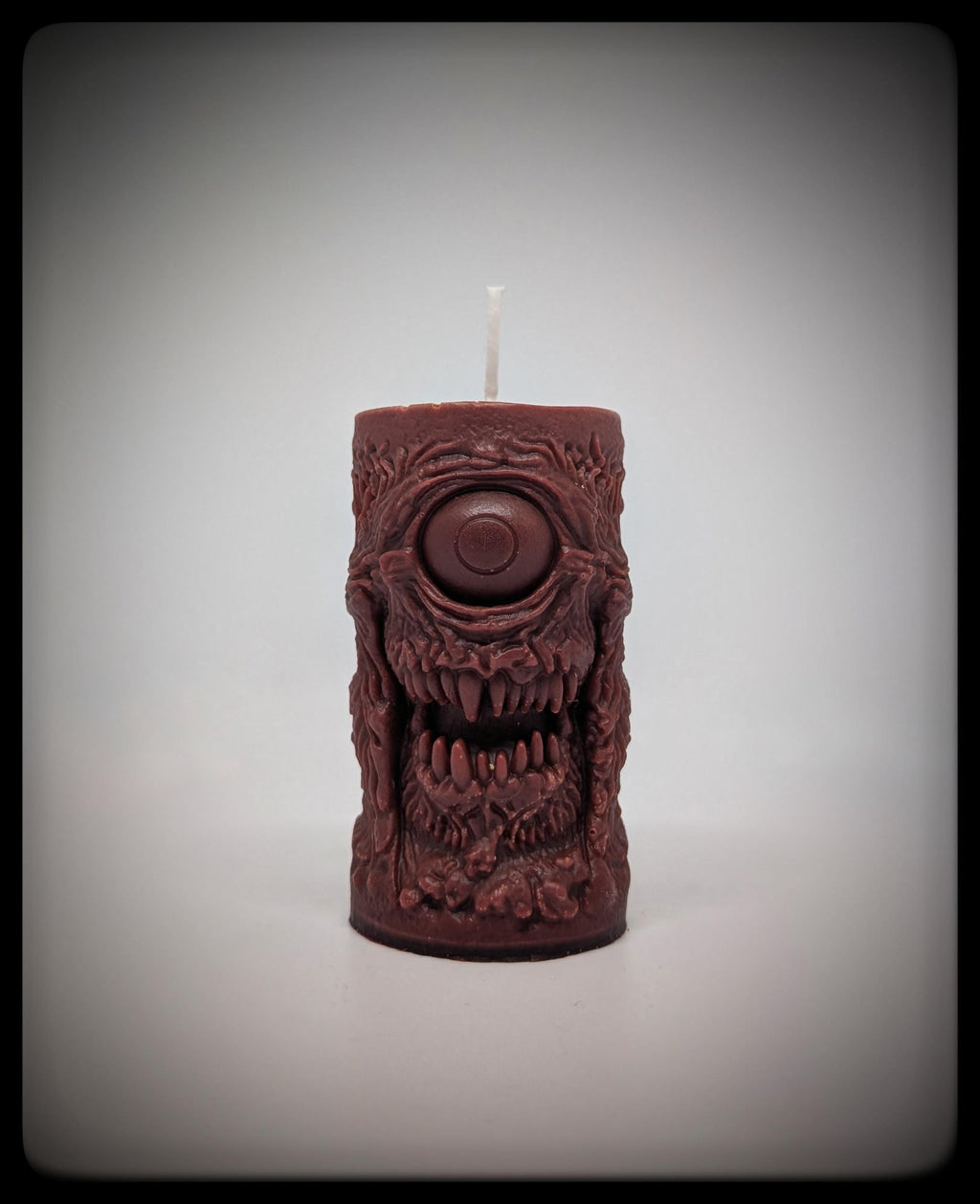 One-Eyed Monster Candle, Height 3.54 in (9 cm)  Dark Art Gothic /Sci-Fi Decor