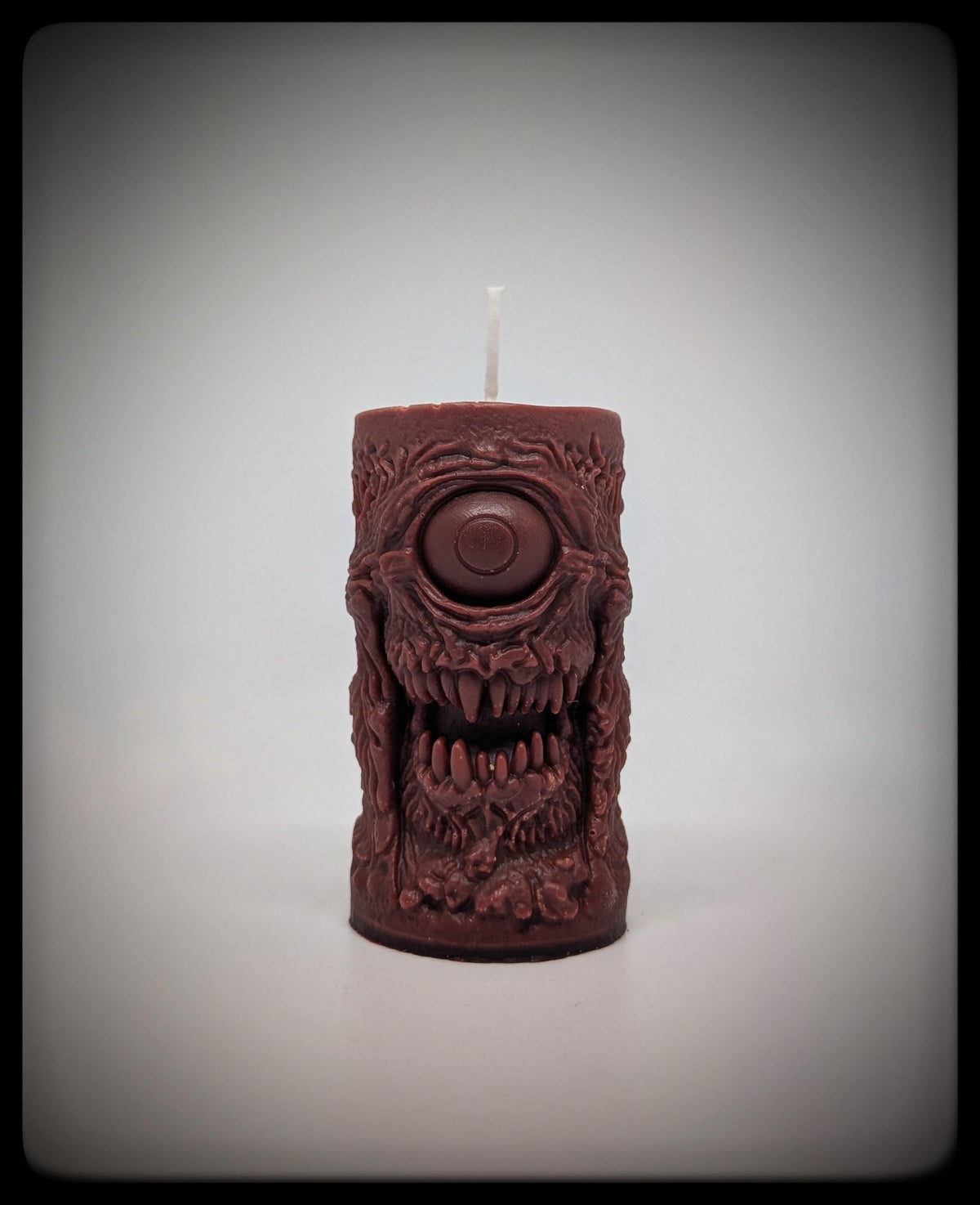 One-Eyed Monster Candle, Height 3.54 in (9 cm)  Dark Art Gothic /Sci-Fi Decor