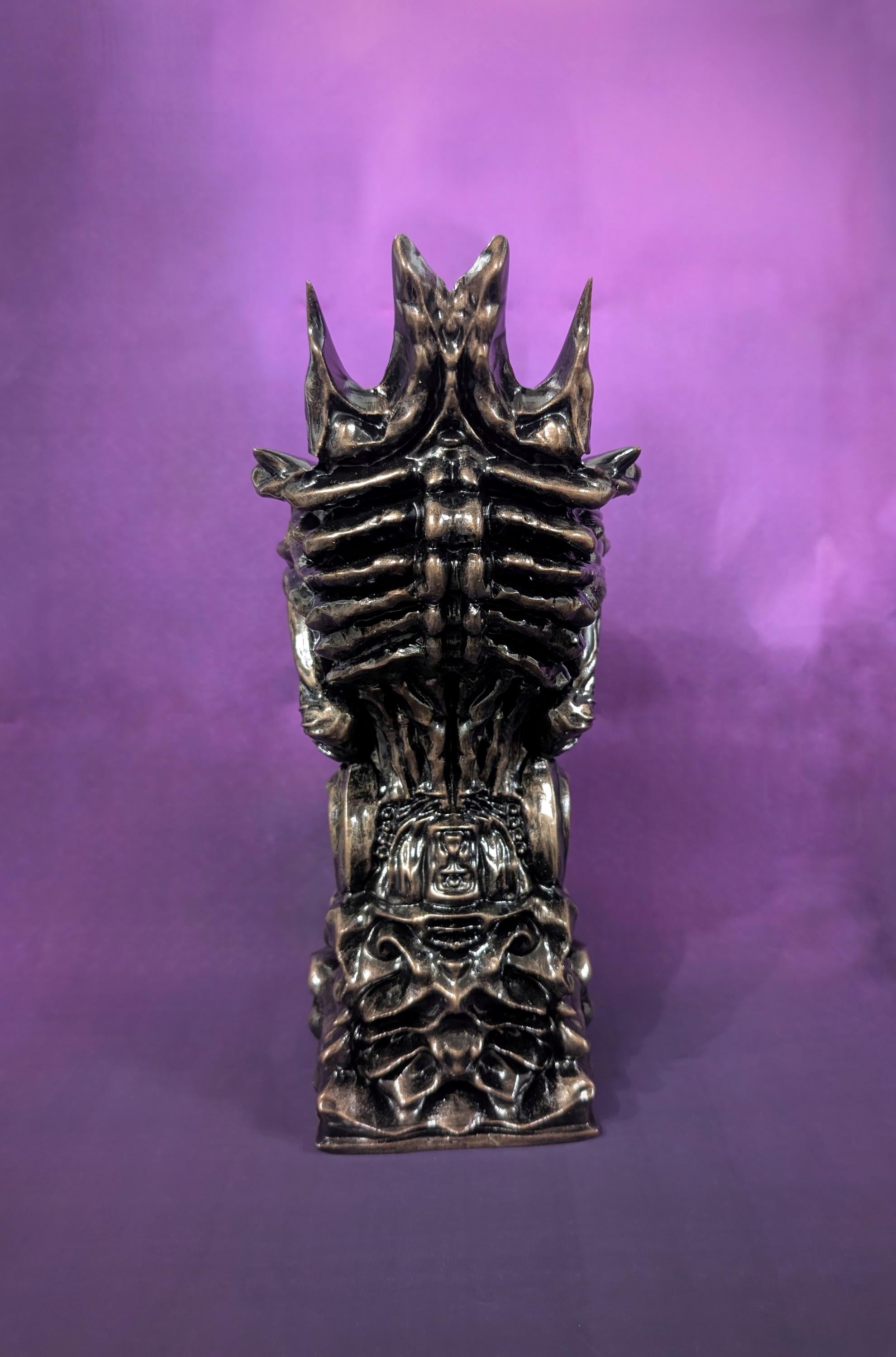 H.R. Giger Inspired Gigeresque Skeleton Statue 11.8" (30 cm / 300 mm) 3D Resin Sculpture