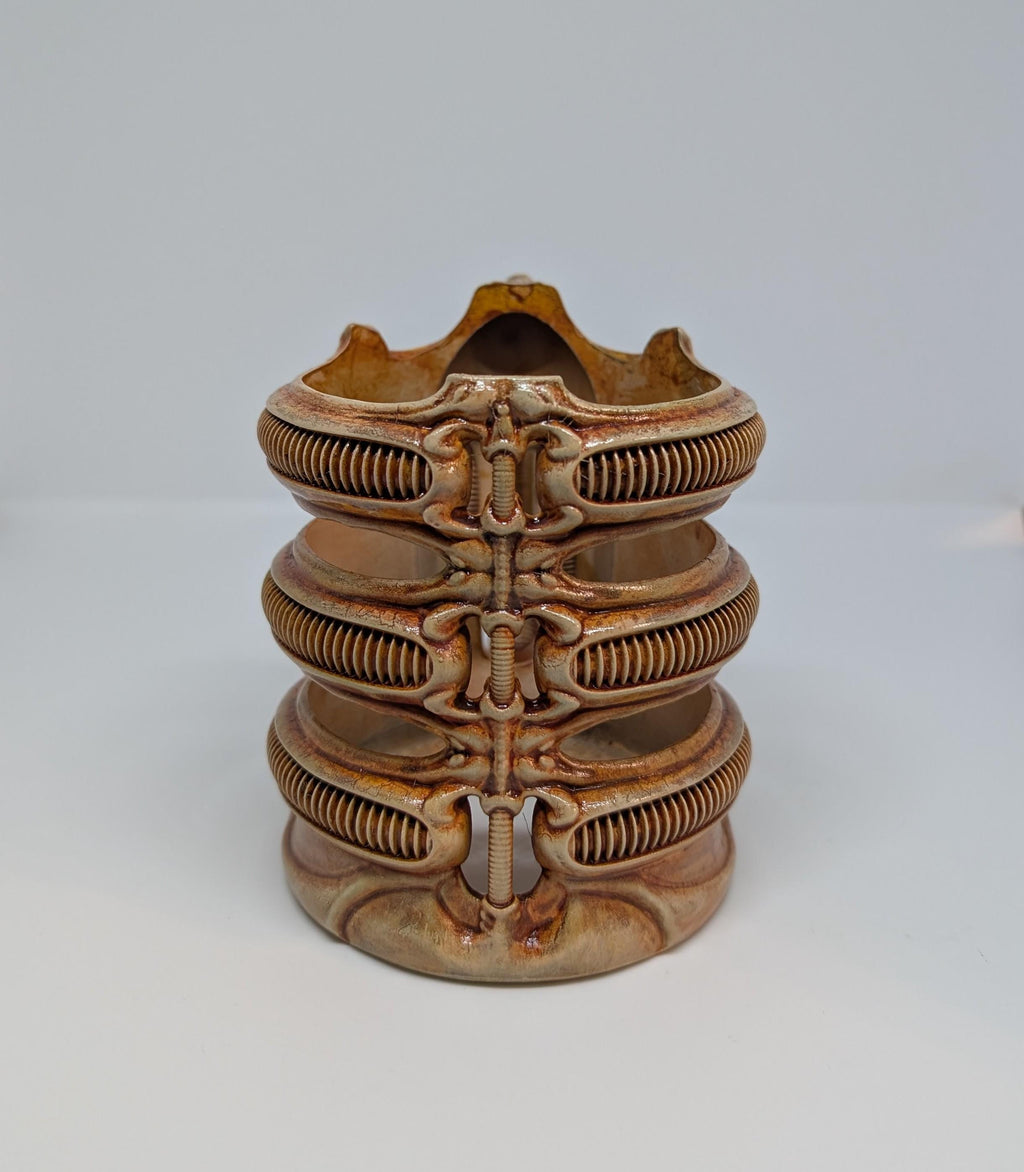 Biomecha Mug H.R. Giger Inspired – 3D Printed Resin, Hand-Painted Sci-Fi