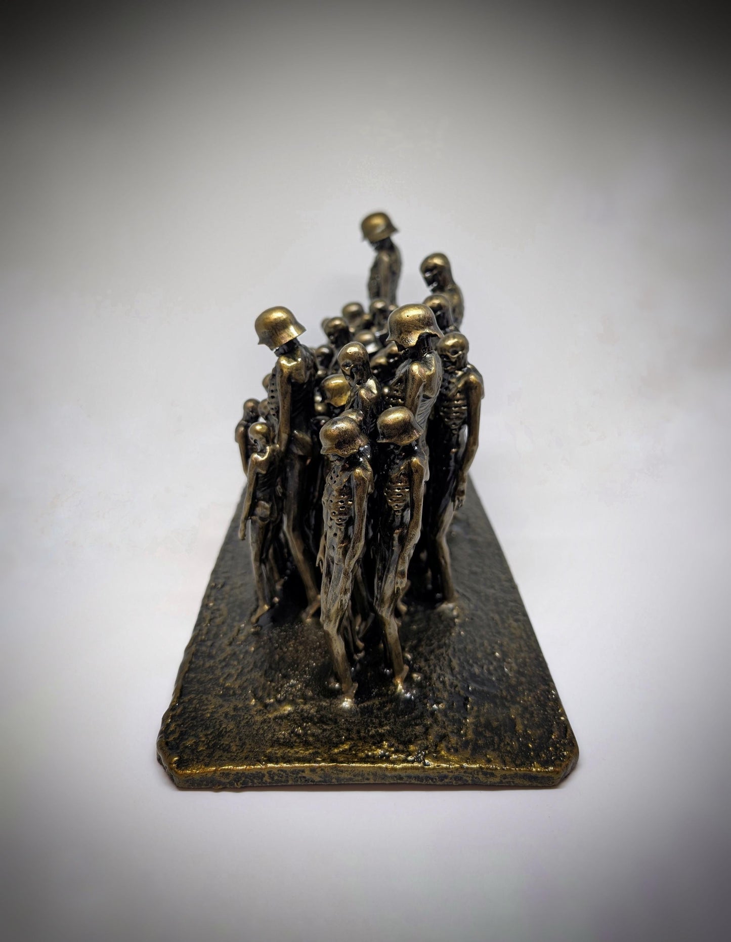 Inspired by Z. Beksiński Silent Wall / Sculpture 3D Resin 7.1" (18cm) x 13.8" (35cm)