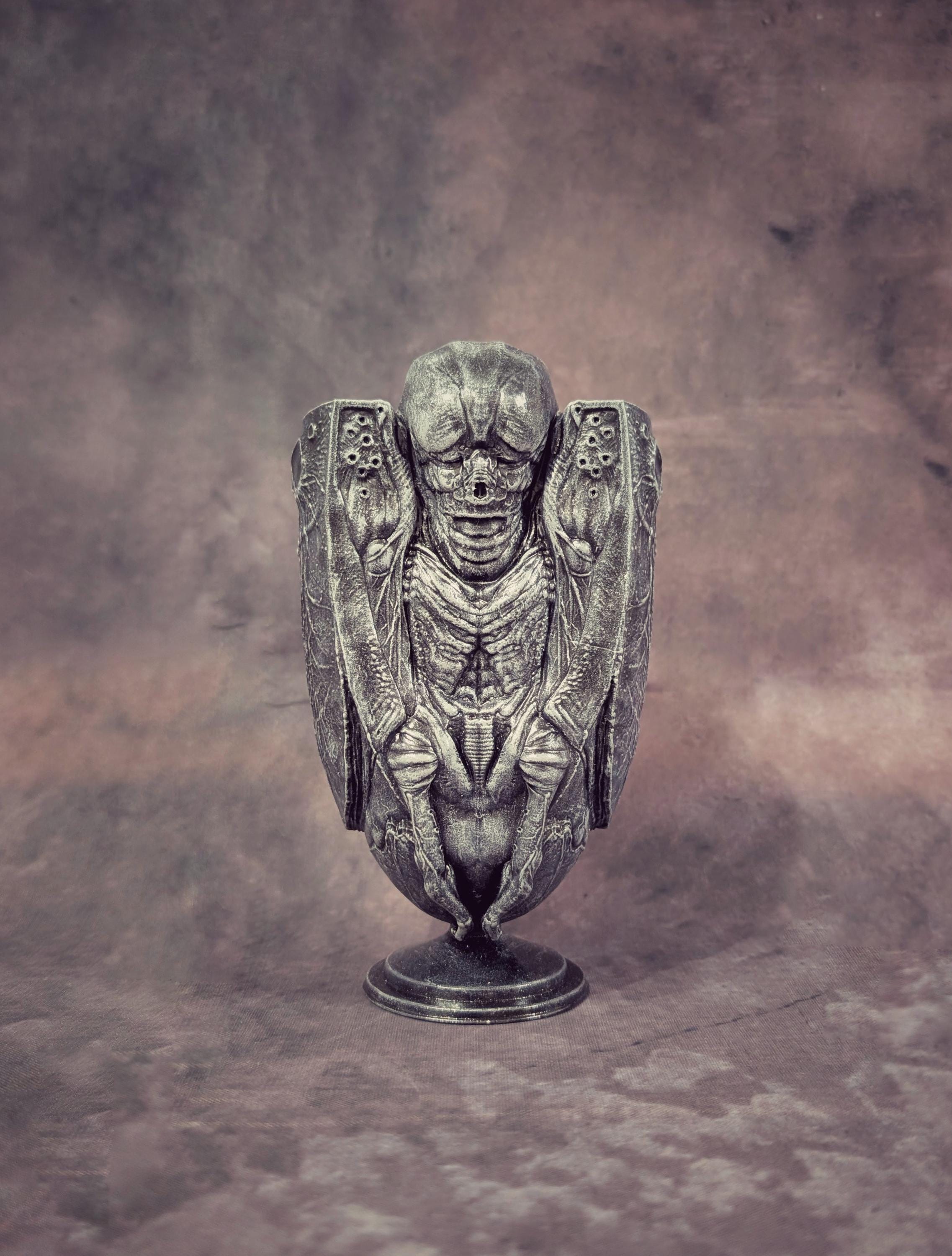 Celestial Being -3D Printed Resin Sculpture / Height 6.5 inch (16.5 cm / 165 mm)