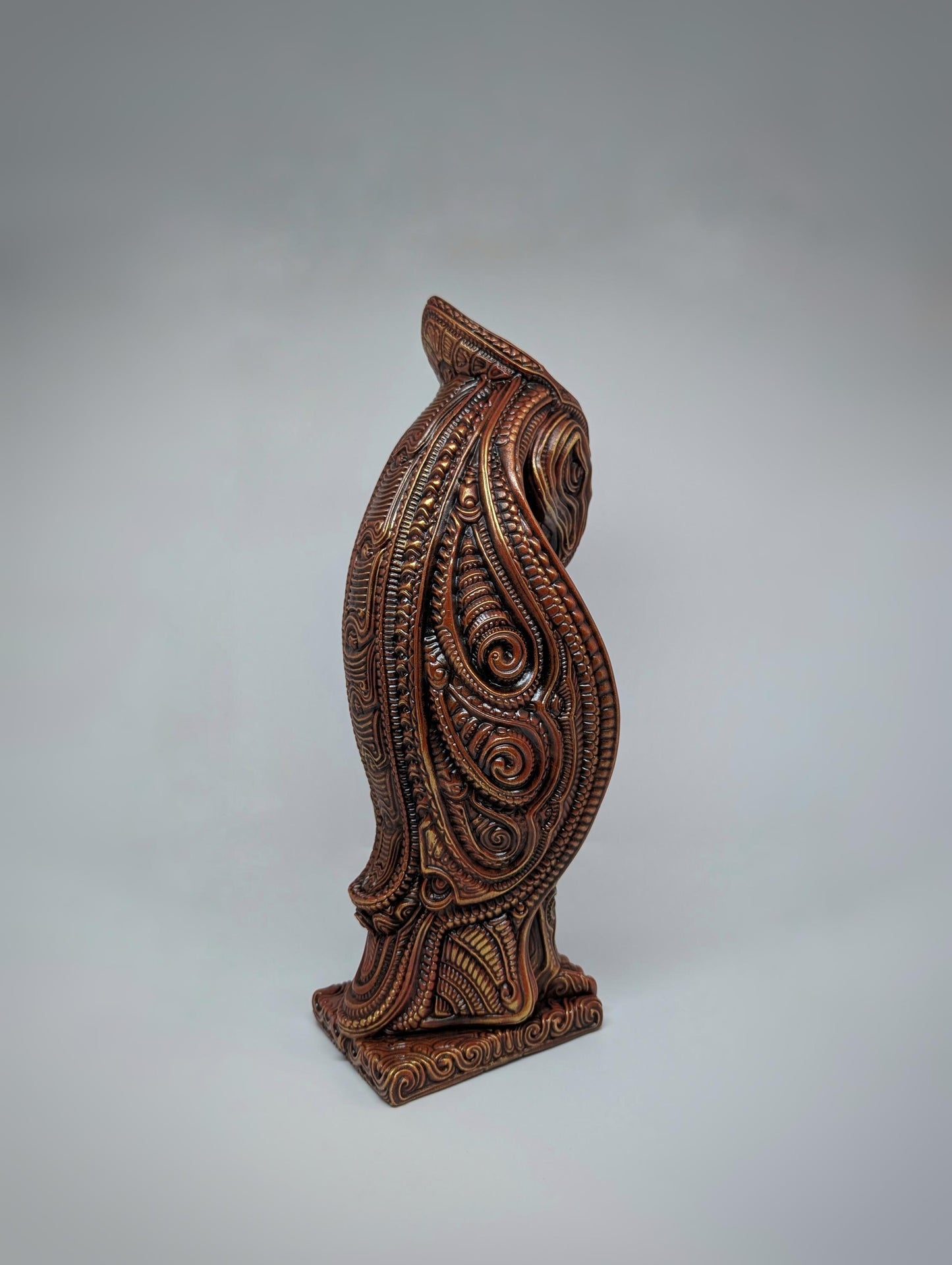 Falcon 3D Resin Sculpture / Height 13.2 in (33.5 cm / 335 mm) / Design by Zane Rogers