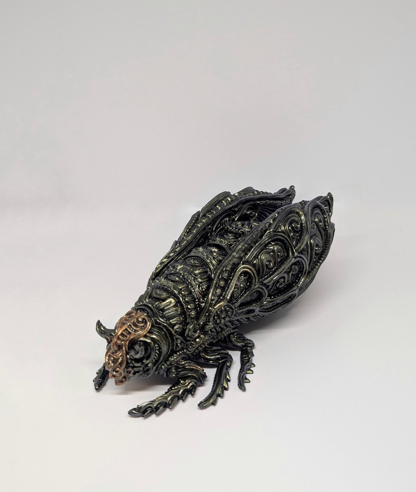 Oni Cicada - 3D Printed Resin Sculpture, Hand-Painted, Design by Zane Rogers, Length 9.05 in (23cm /230mm)