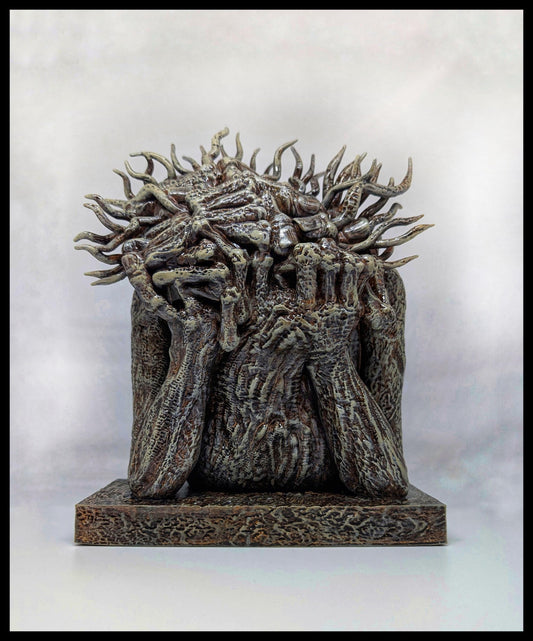Inspired by Zdzislaw Beksinski Sculpture, Height 11.2 in (28.5 cm/285mm)/Design Carlito Brigante