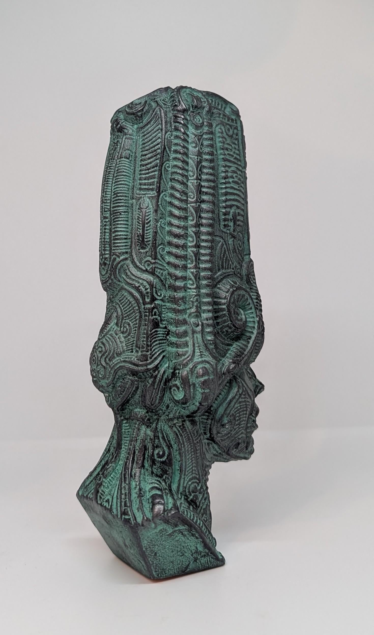 The Conduit design by Zane Rogers – Striking 3D Printed Resin Sculpture Height 7,5 inches (19 cm 190mm)